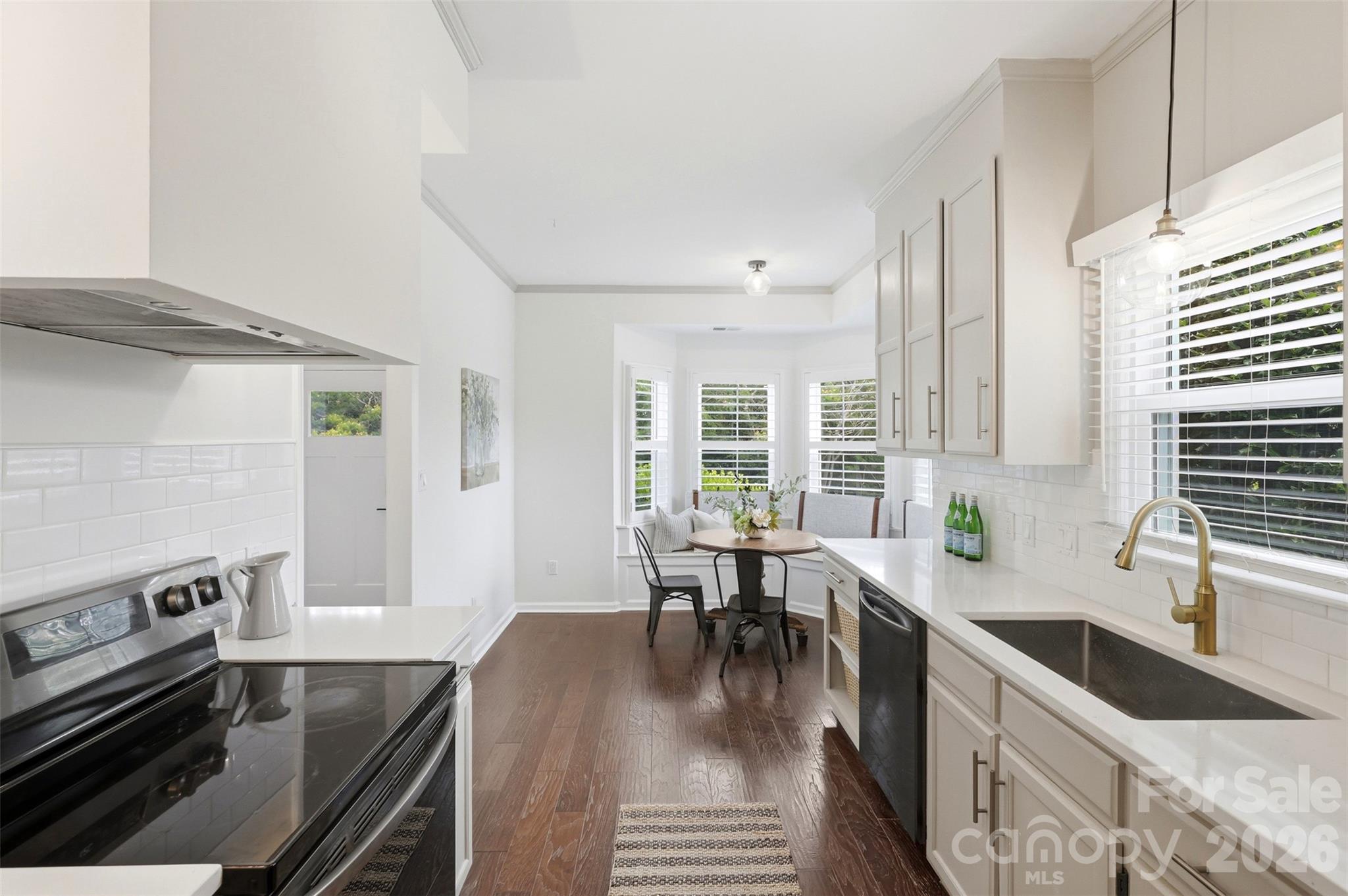 2552 Middlebridge Lane — Charlotte