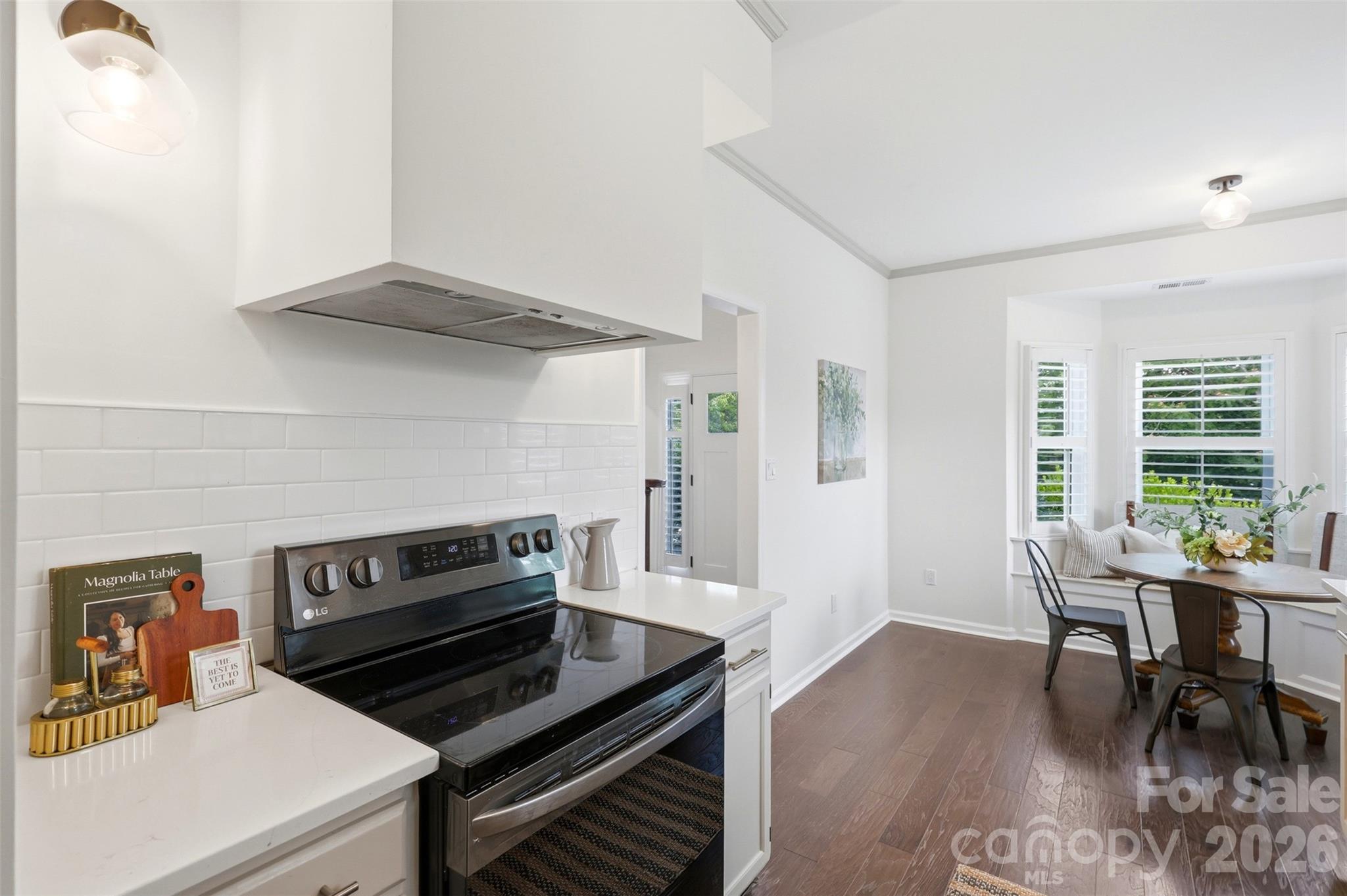 2552 Middlebridge Lane — Charlotte