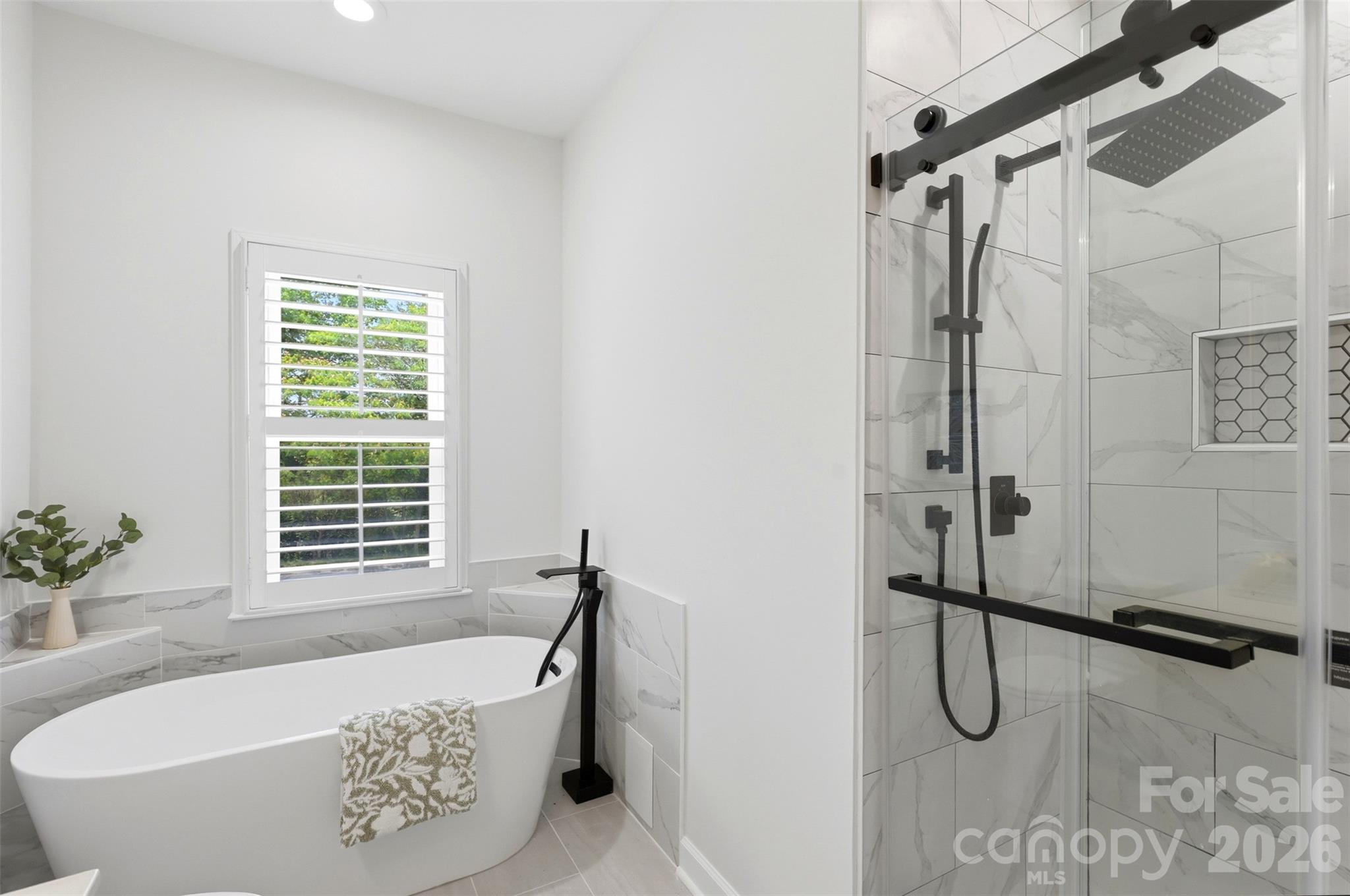 2552 Middlebridge Lane — Charlotte