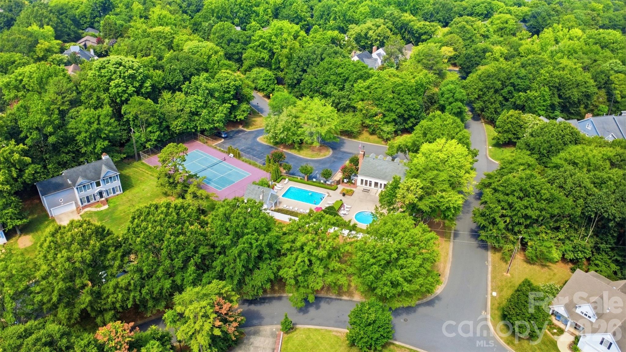 2552 Middlebridge Lane — Charlotte