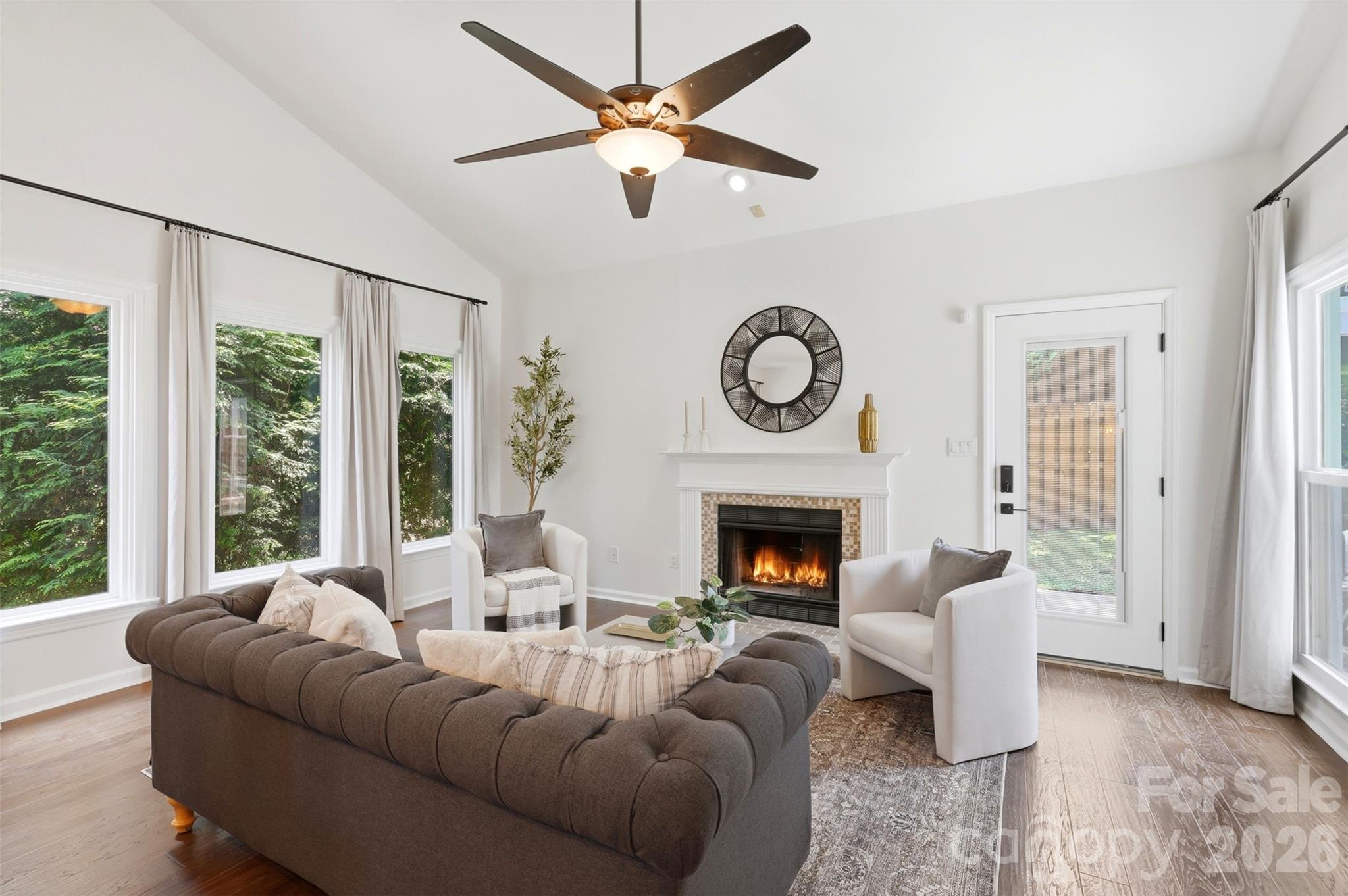 2552 Middlebridge Lane — Charlotte