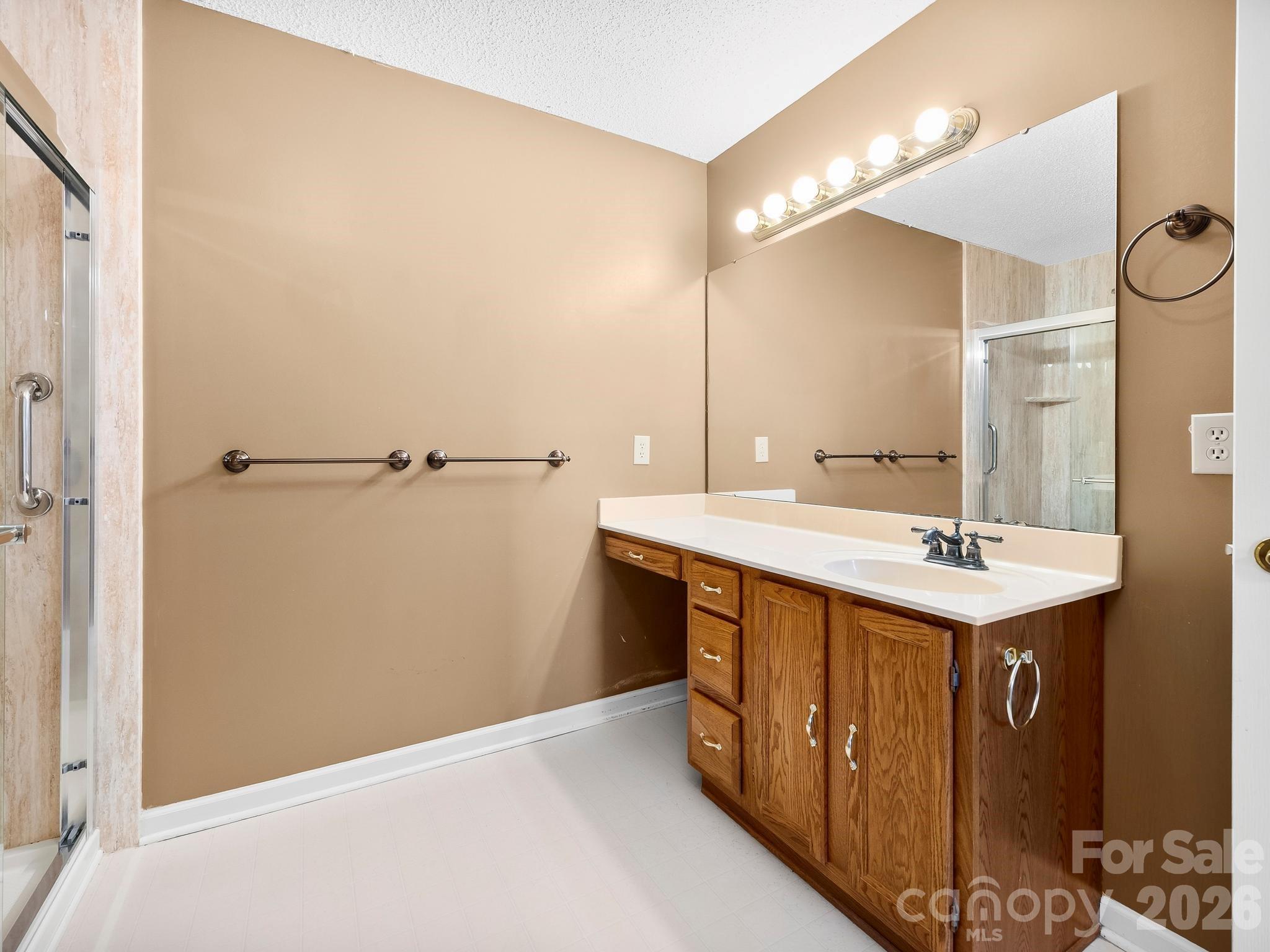 3404 Florham Place — Asheville