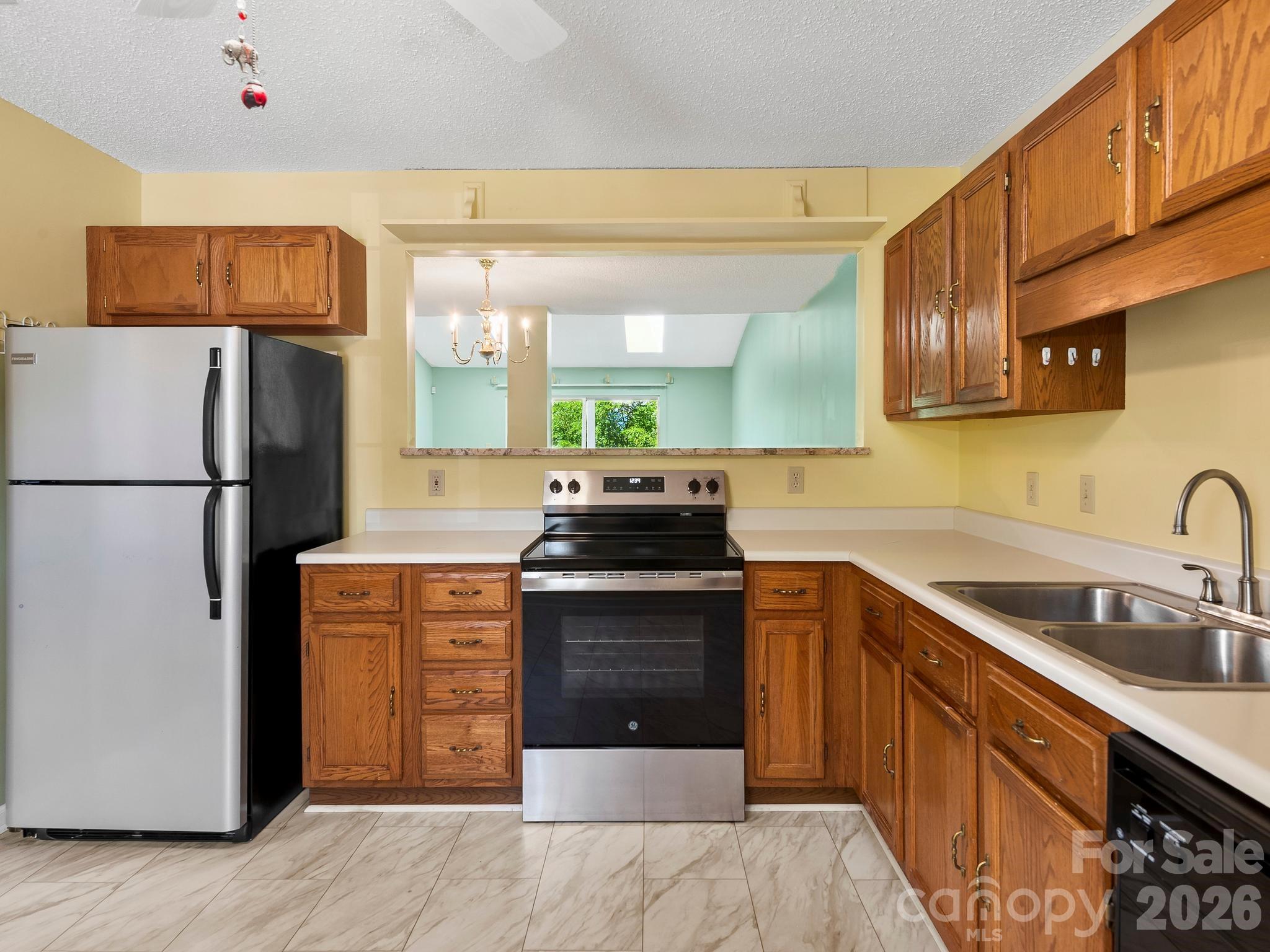 3404 Florham Place — Asheville
