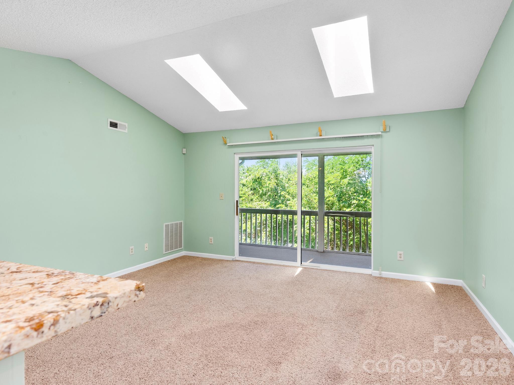 3404 Florham Place — Asheville