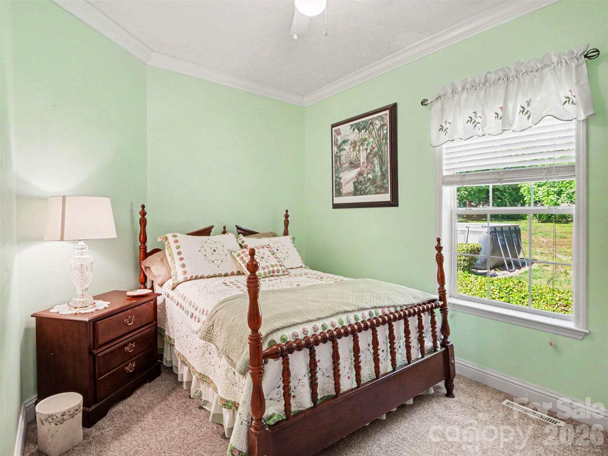 915 Ostwalt Amity Road — Statesville