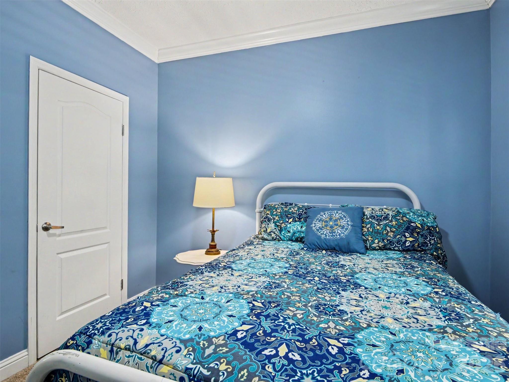 915 Ostwalt Amity Road — Statesville