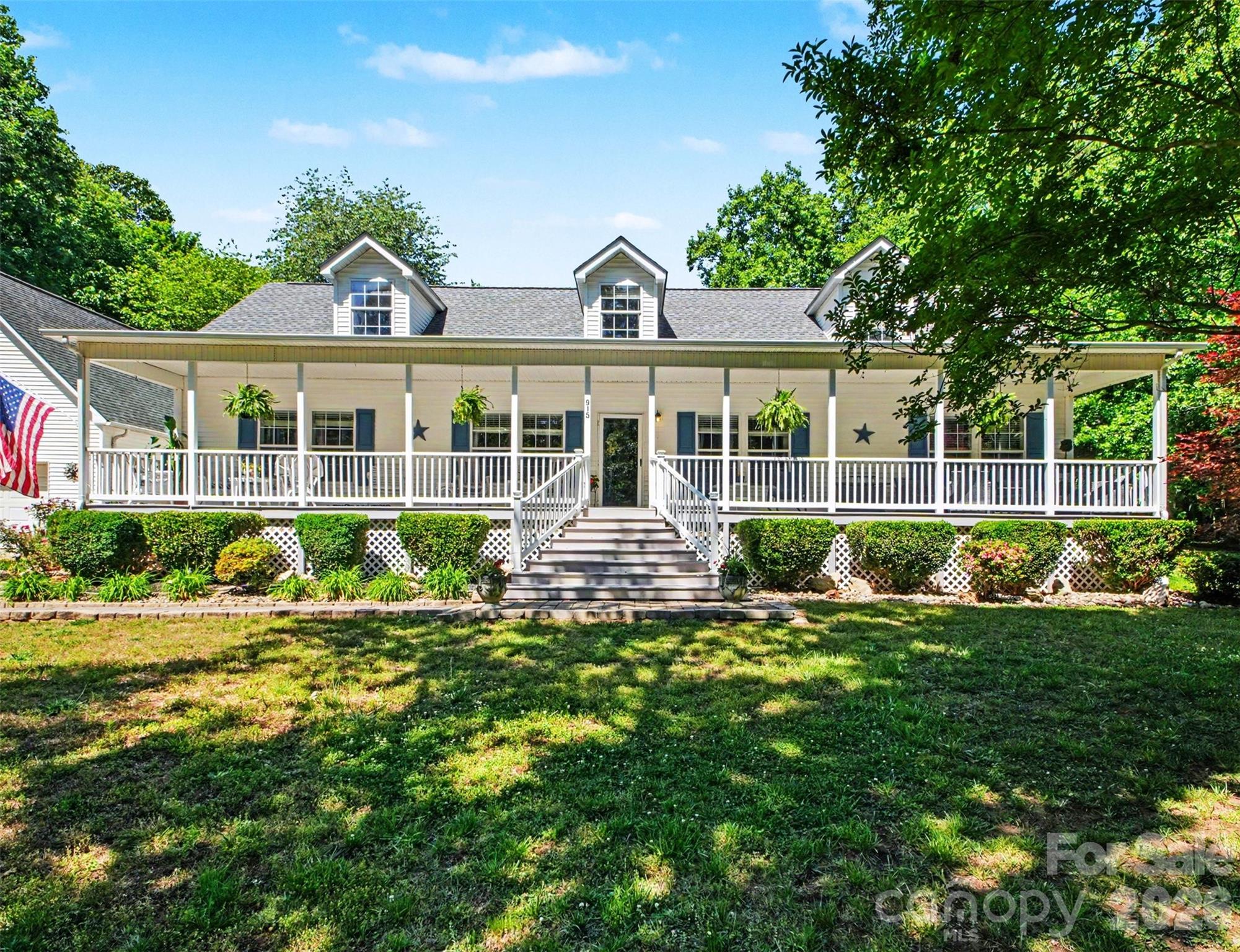 915 Ostwalt Amity Road — Statesville