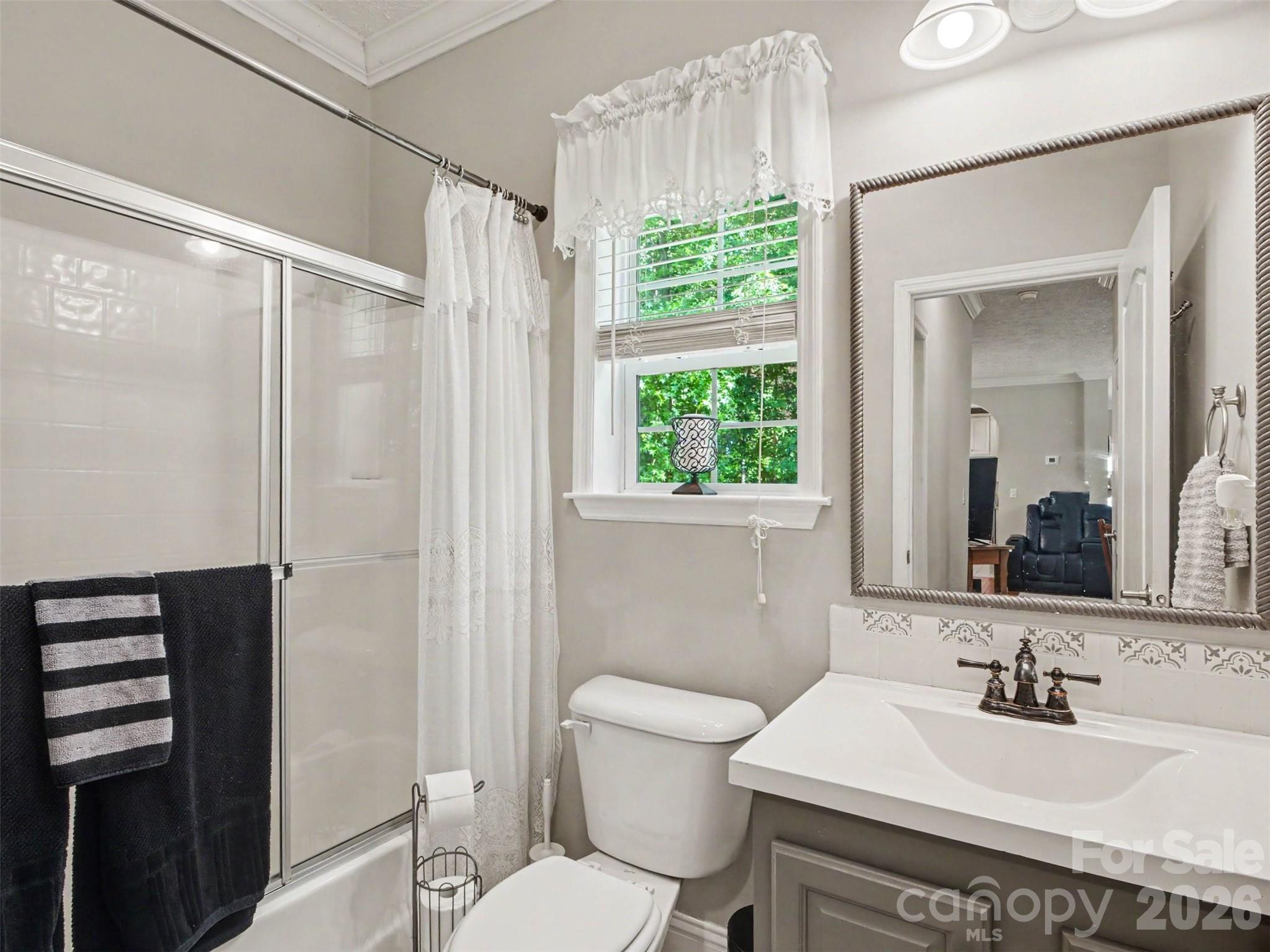 915 Ostwalt Amity Road — Statesville
