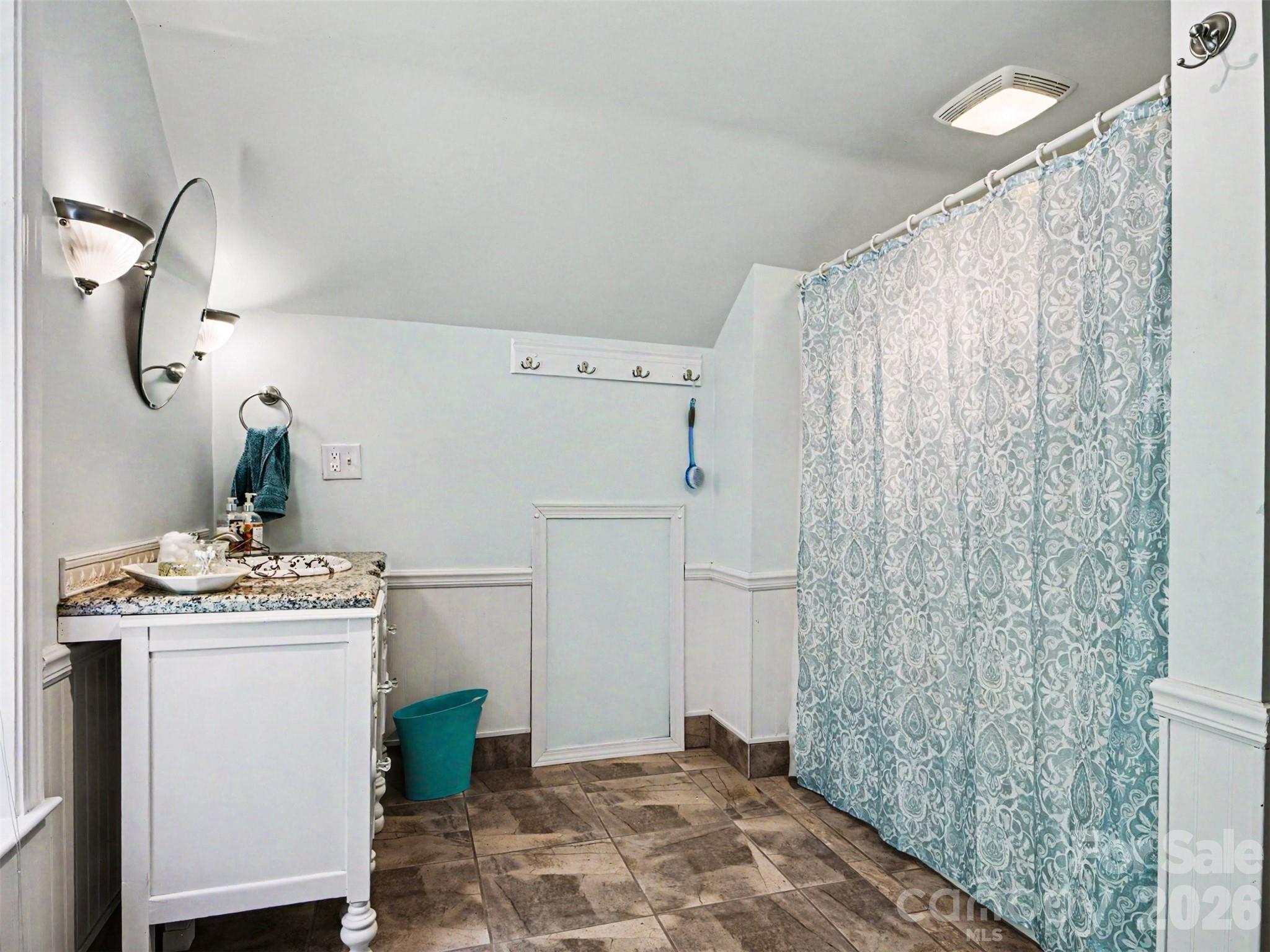 915 Ostwalt Amity Road — Statesville