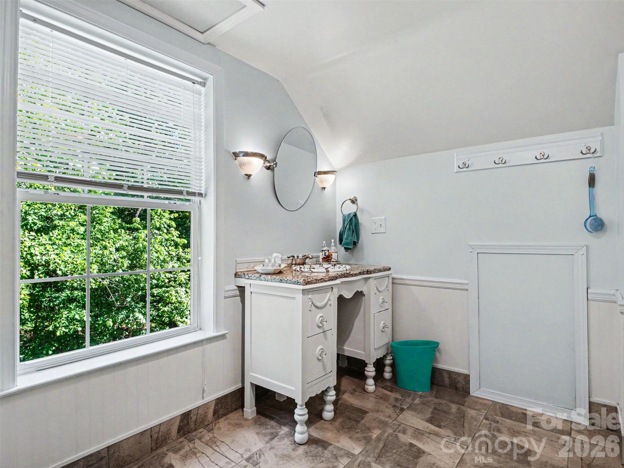 915 Ostwalt Amity Road — Statesville
