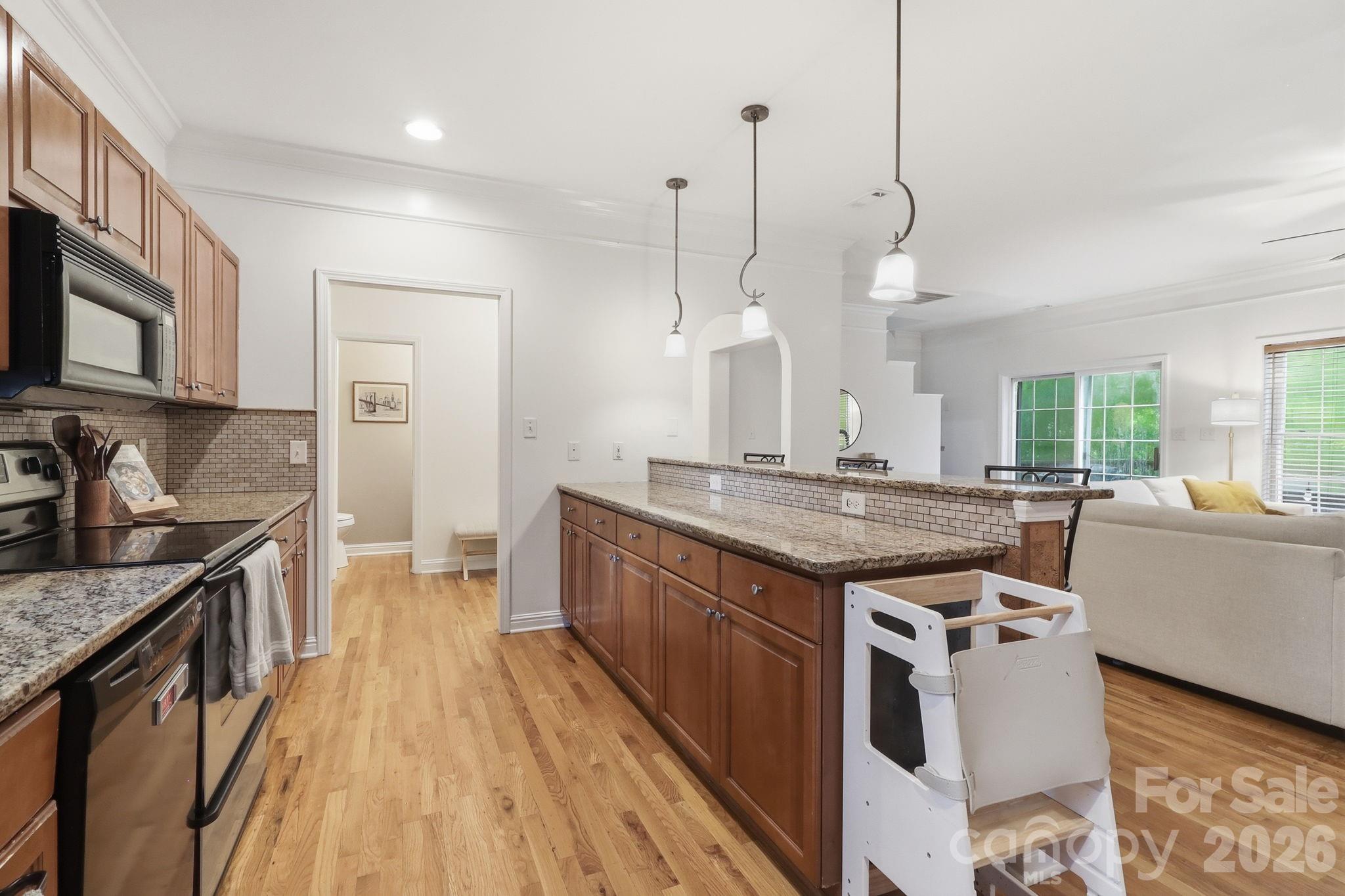 4311 Laurel Hill Lane — Charlotte