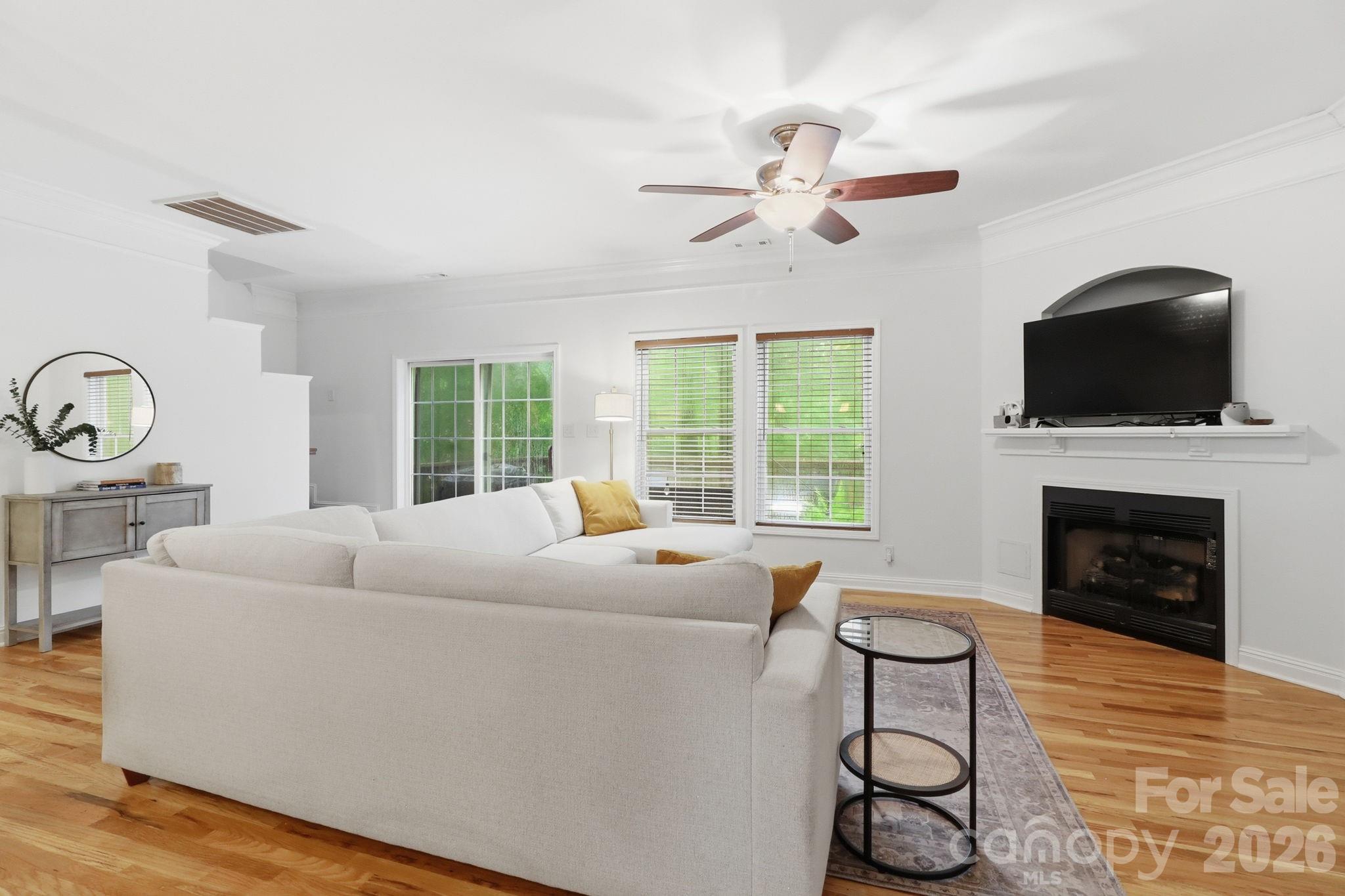 4311 Laurel Hill Lane — Charlotte
