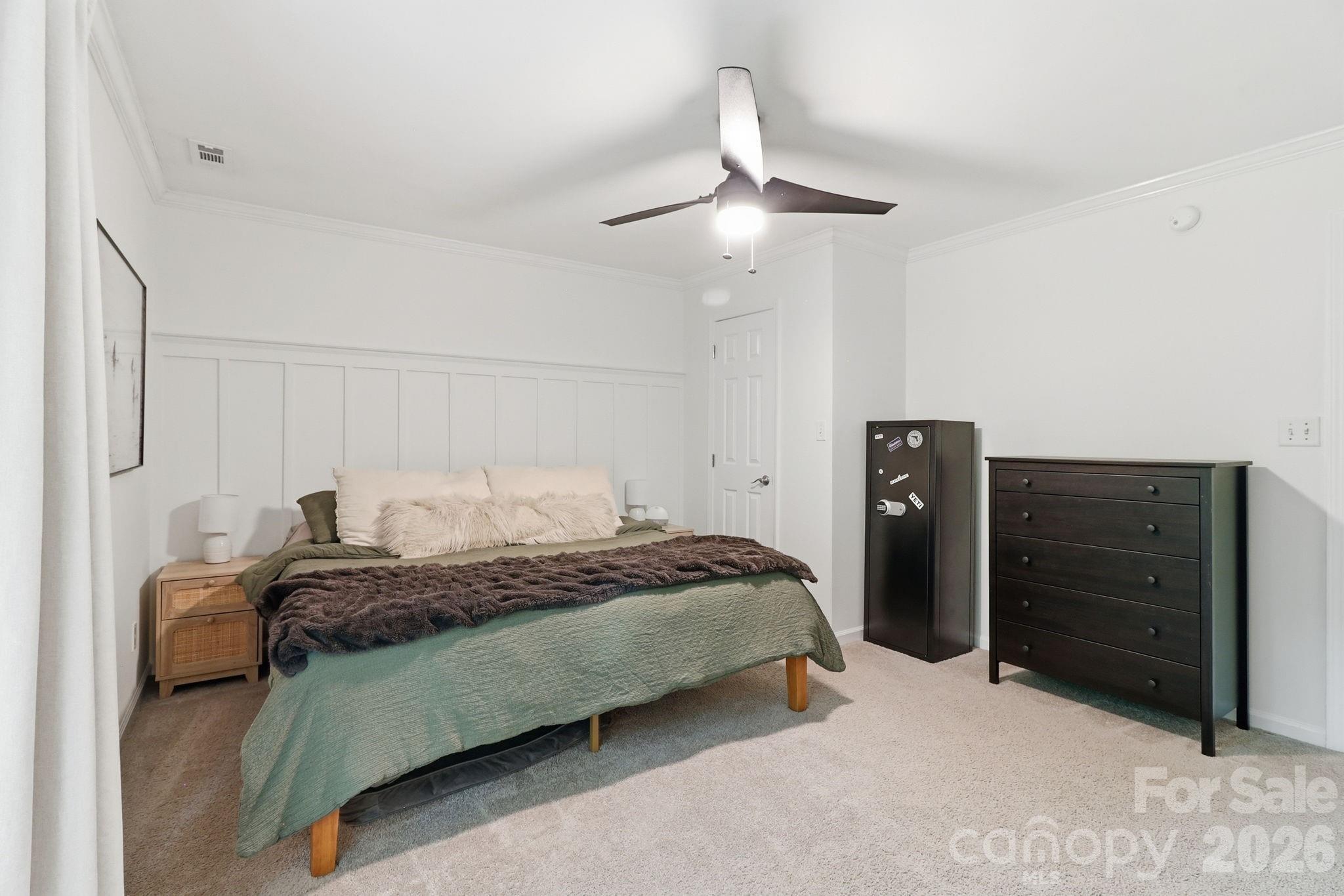 4311 Laurel Hill Lane — Charlotte