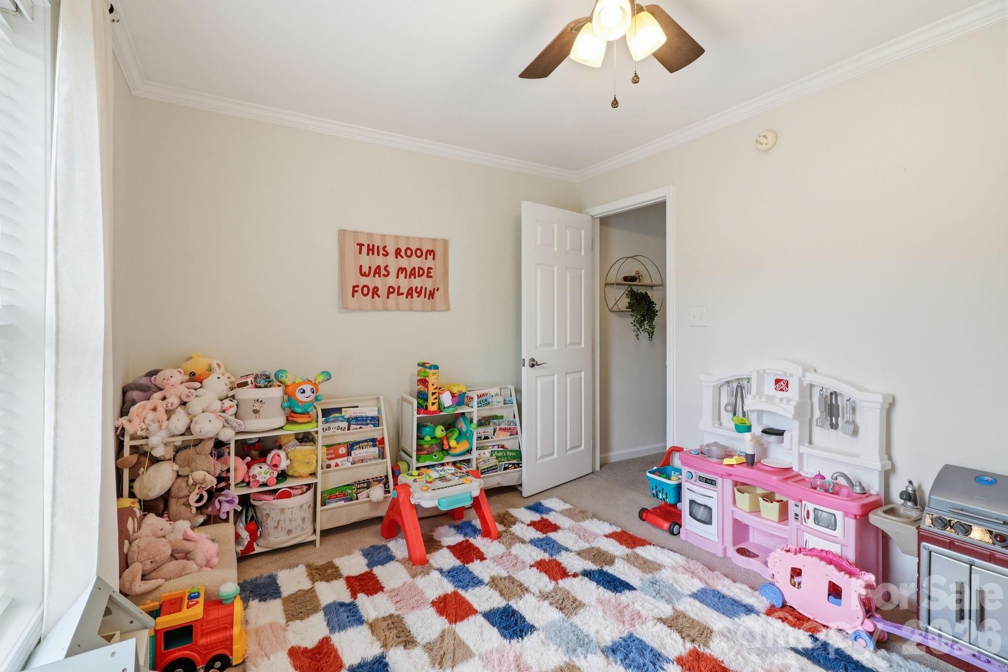 4311 Laurel Hill Lane — Charlotte