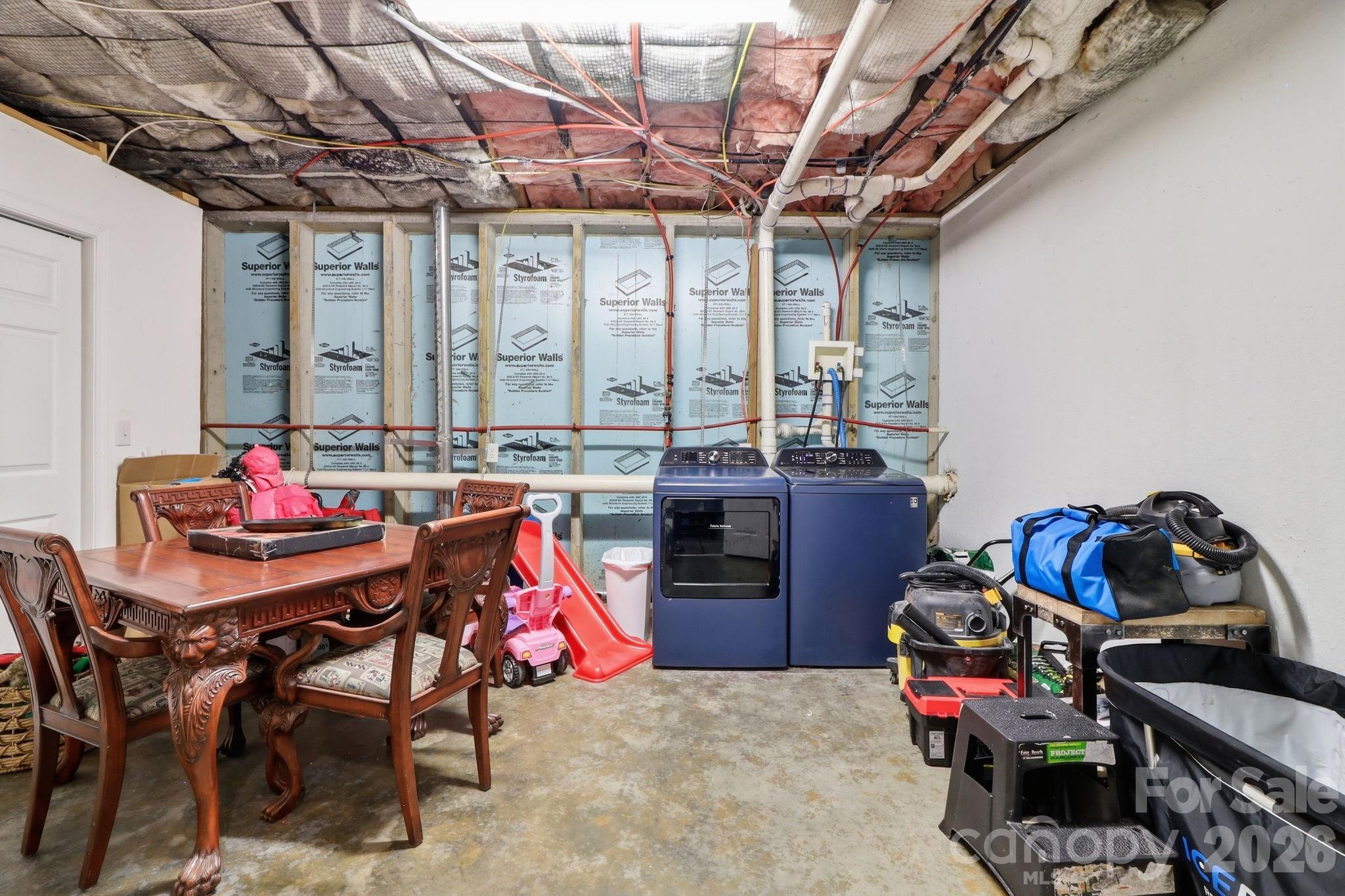 4311 Laurel Hill Lane — Charlotte