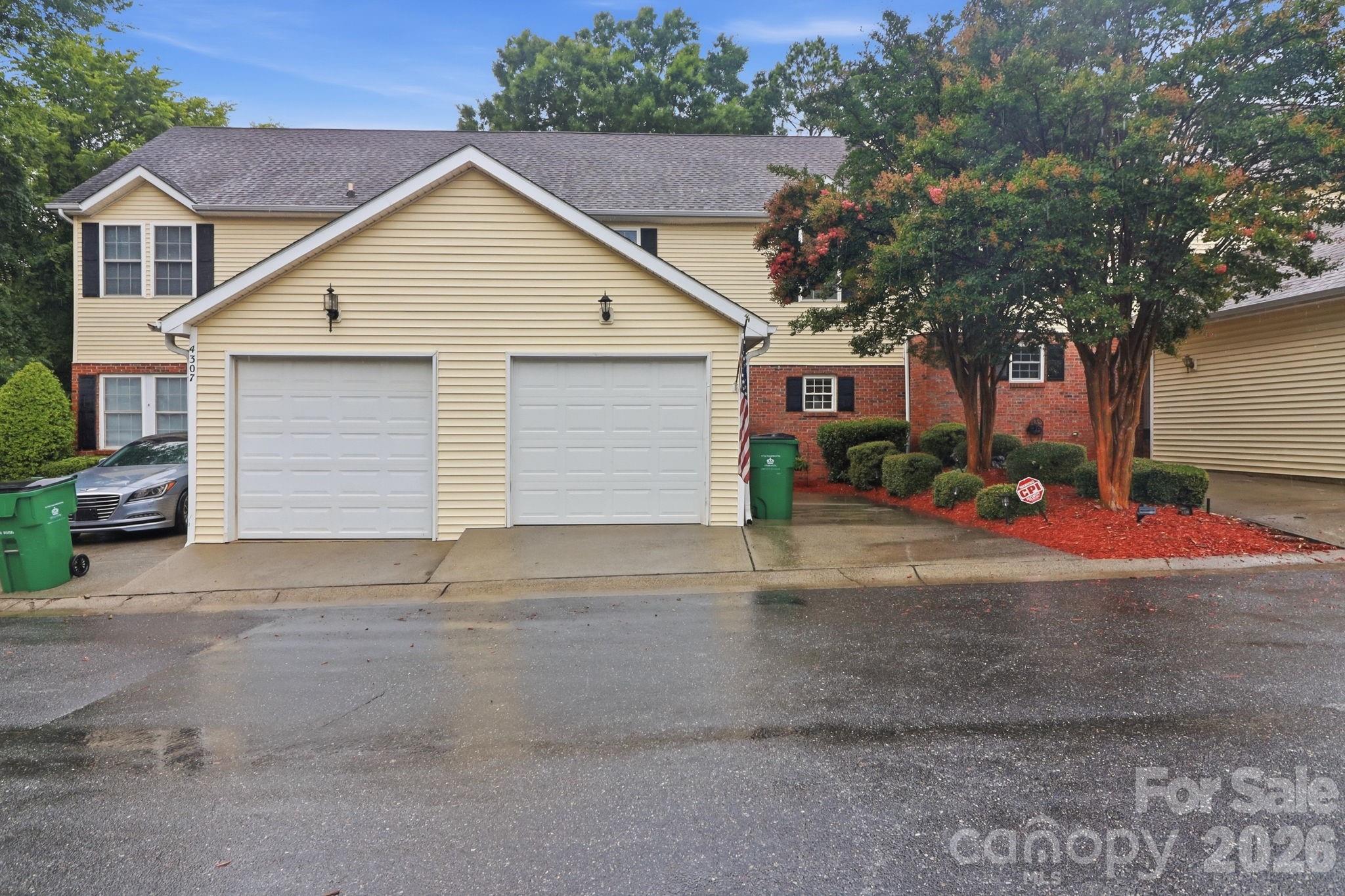 4311 Laurel Hill Lane — Charlotte