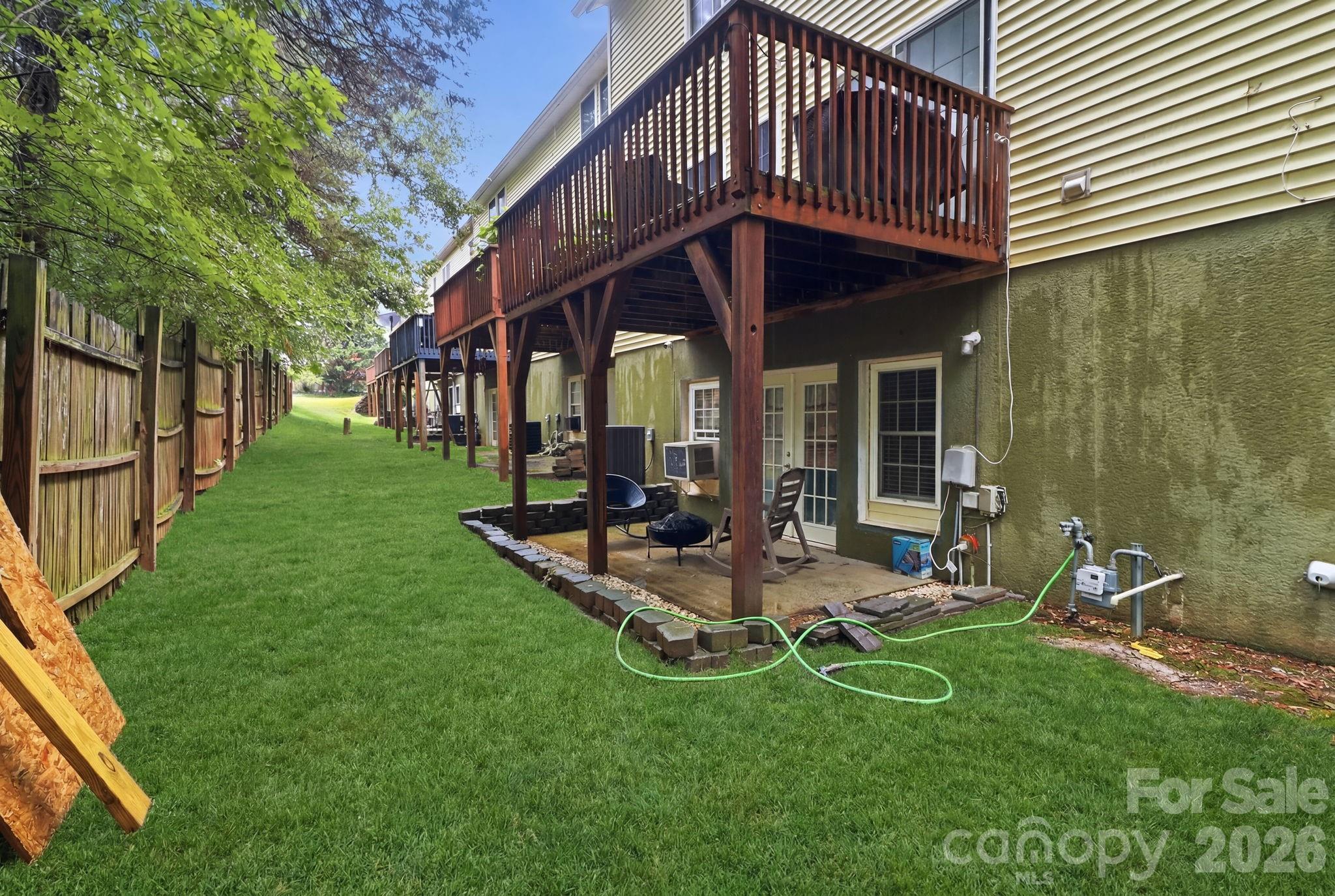 4311 Laurel Hill Lane — Charlotte