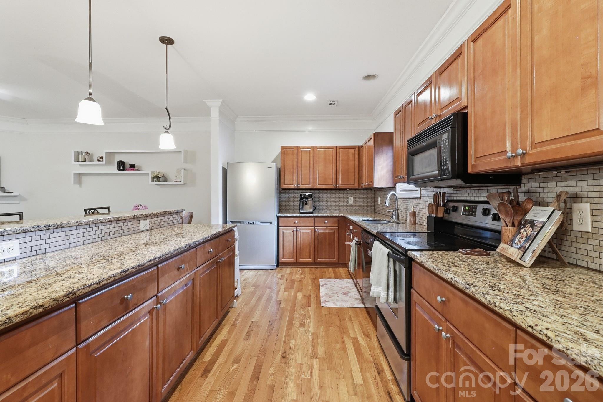 4311 Laurel Hill Lane — Charlotte