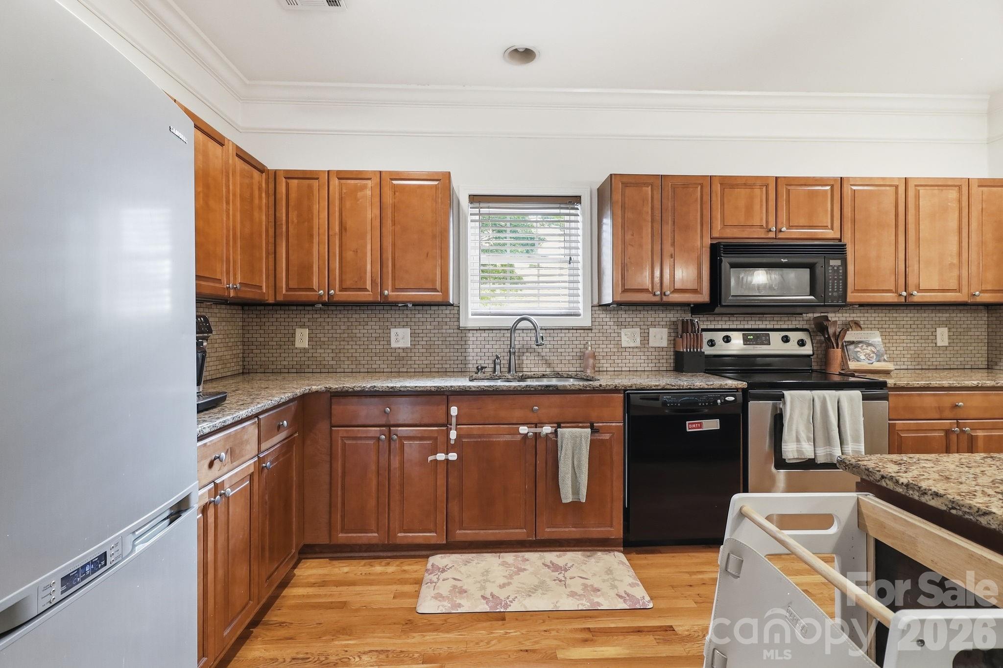 4311 Laurel Hill Lane — Charlotte