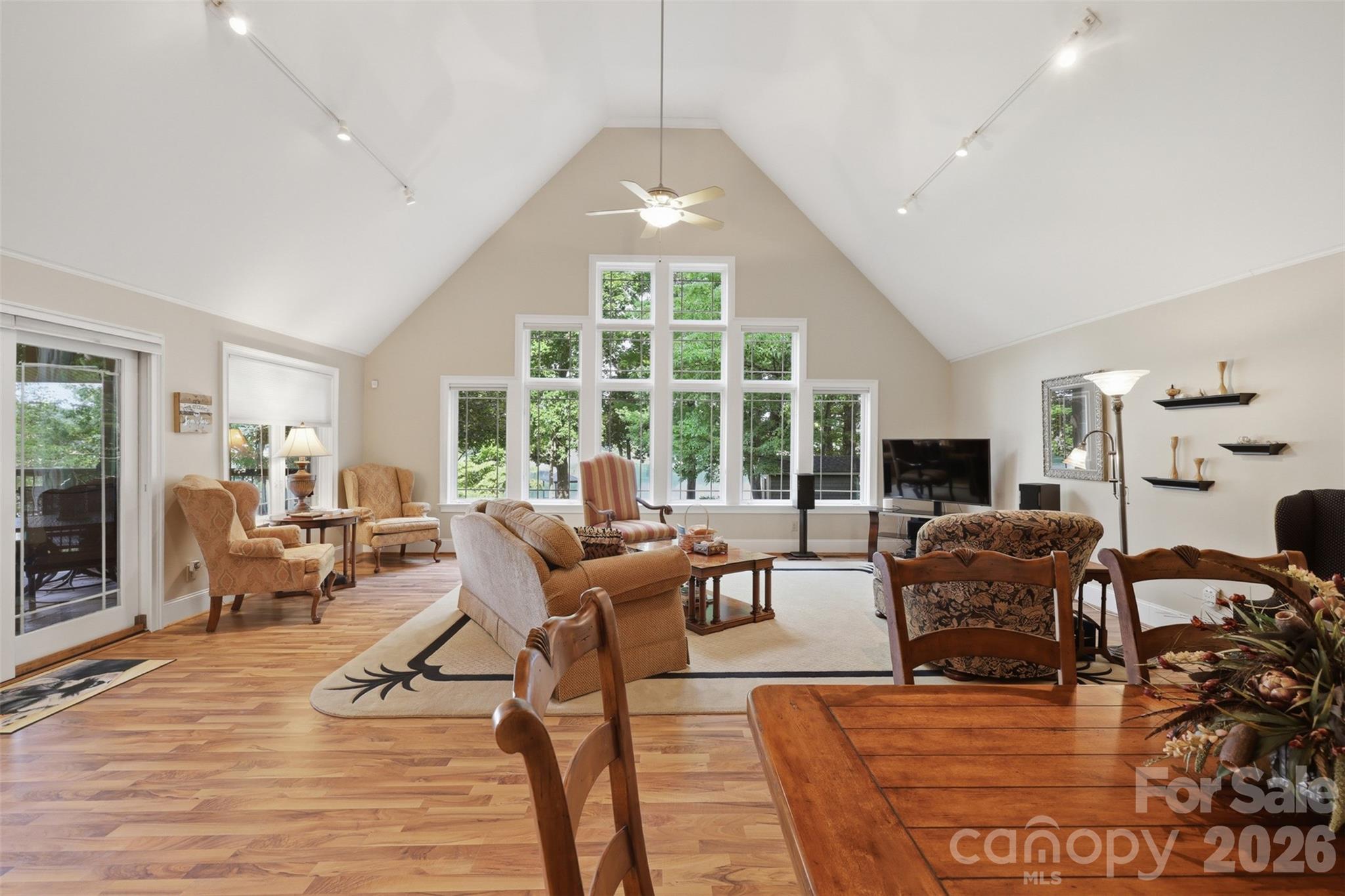 8445 Timberlake Lane — Terrell