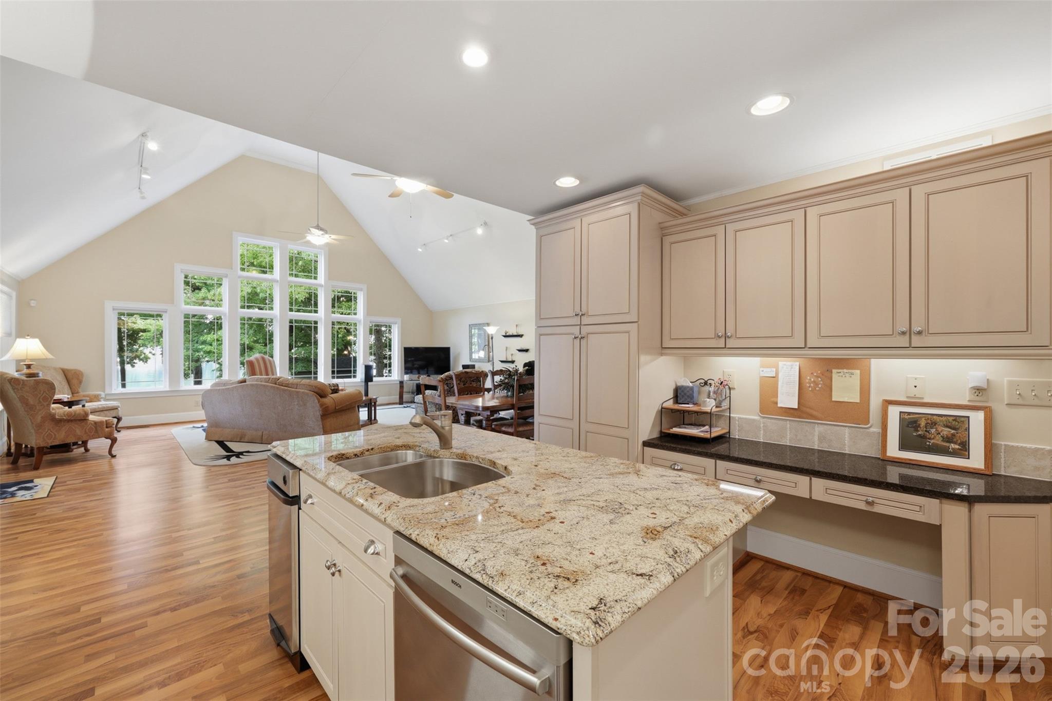 8445 Timberlake Lane — Terrell