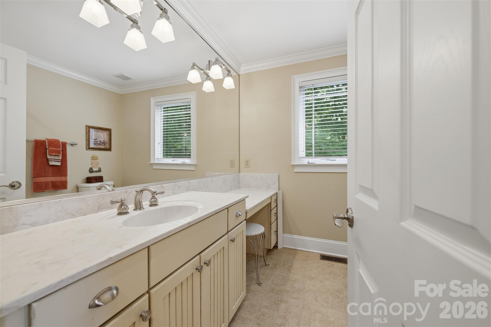 8445 Timberlake Lane — Terrell