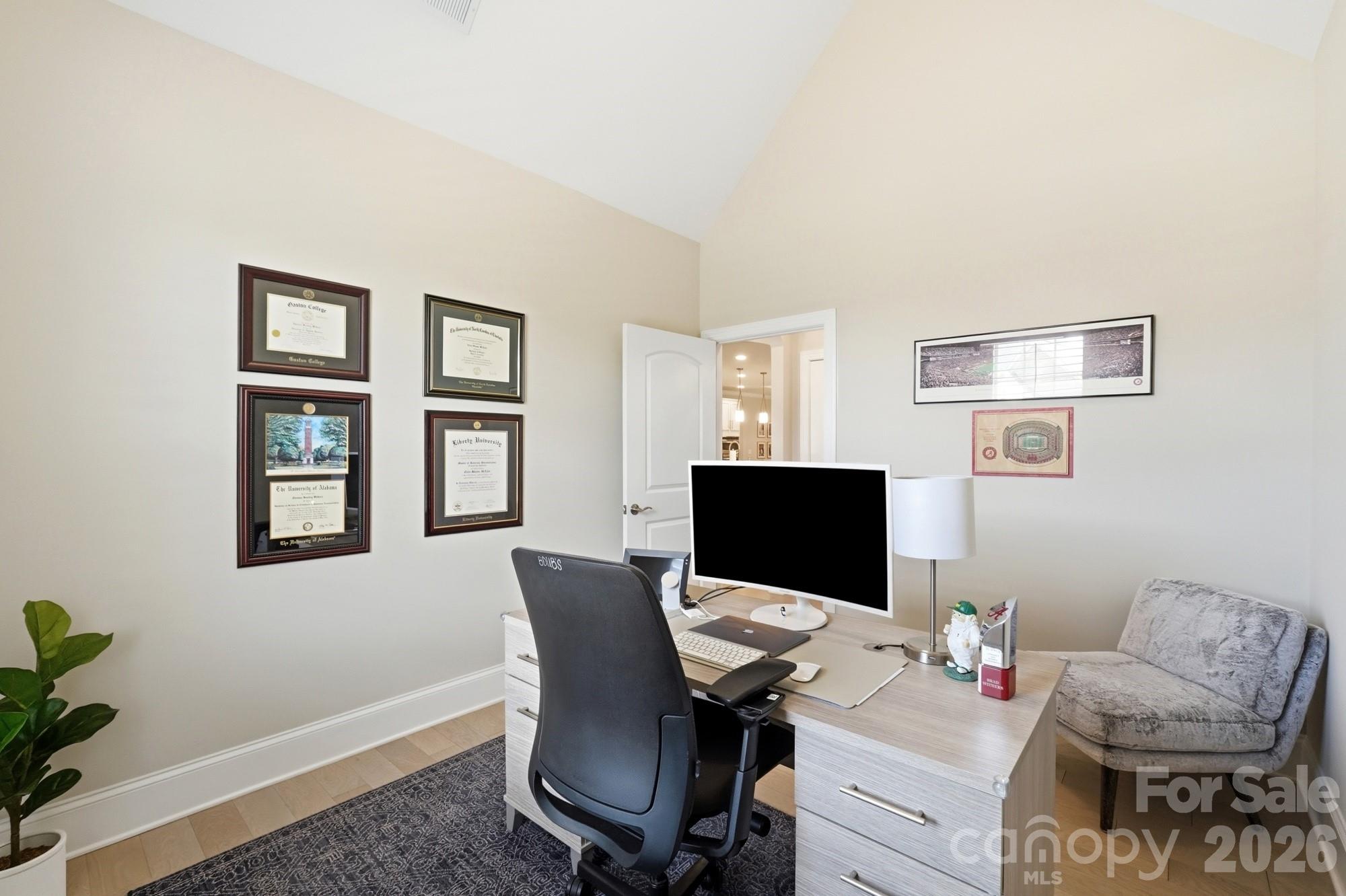 5012 Vita Way — Belmont