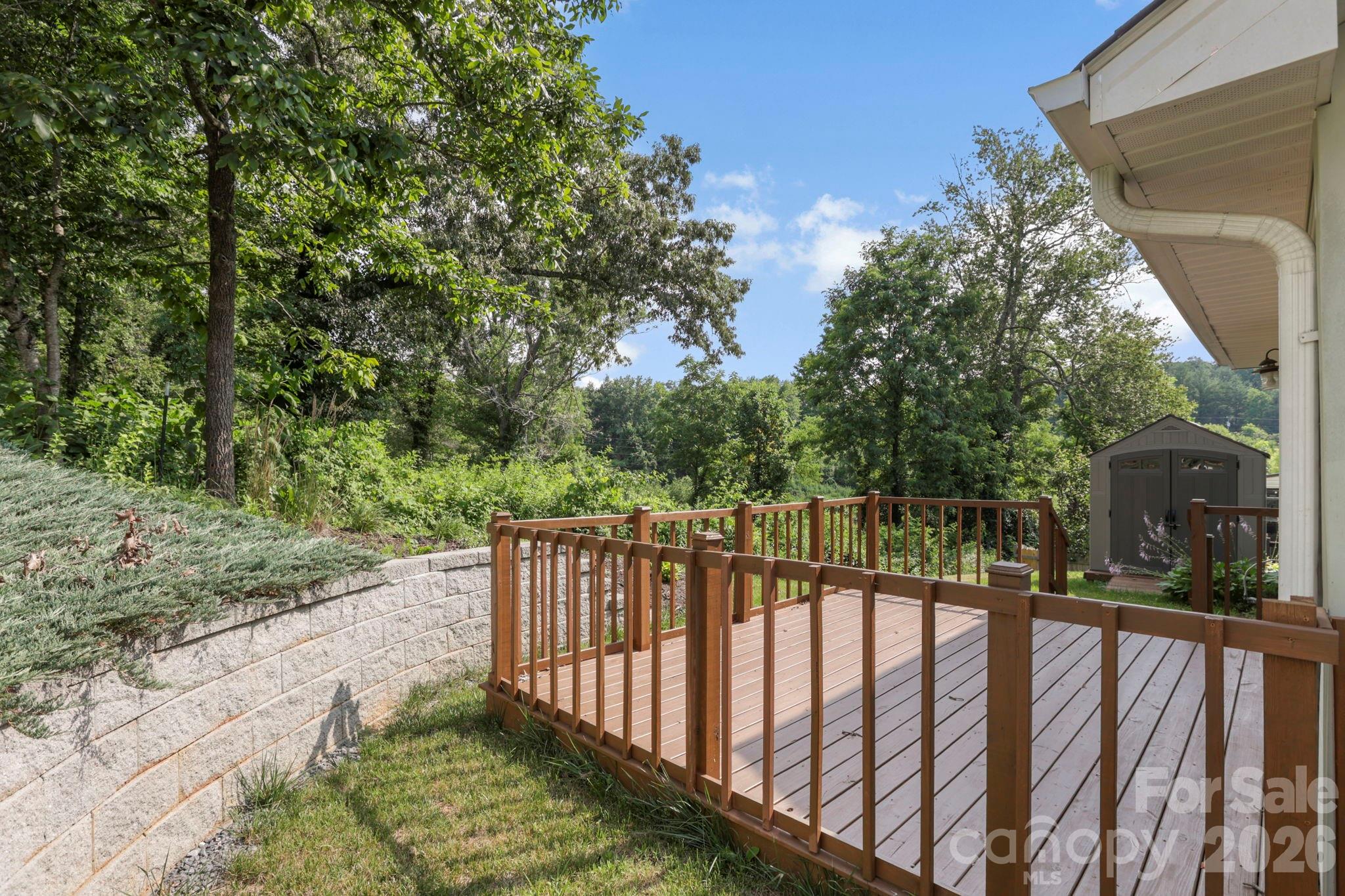50 Ridgeland Lane — Asheville