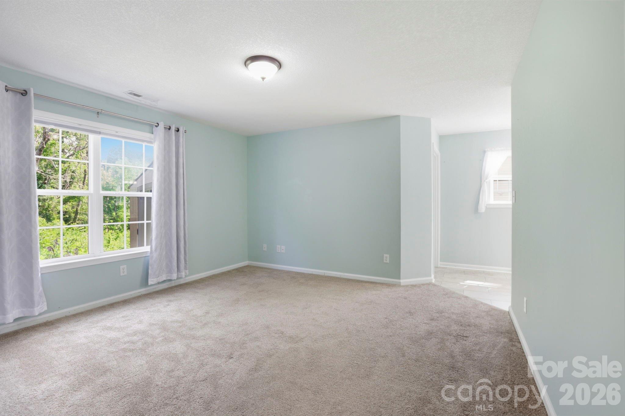 50 Ridgeland Lane — Asheville
