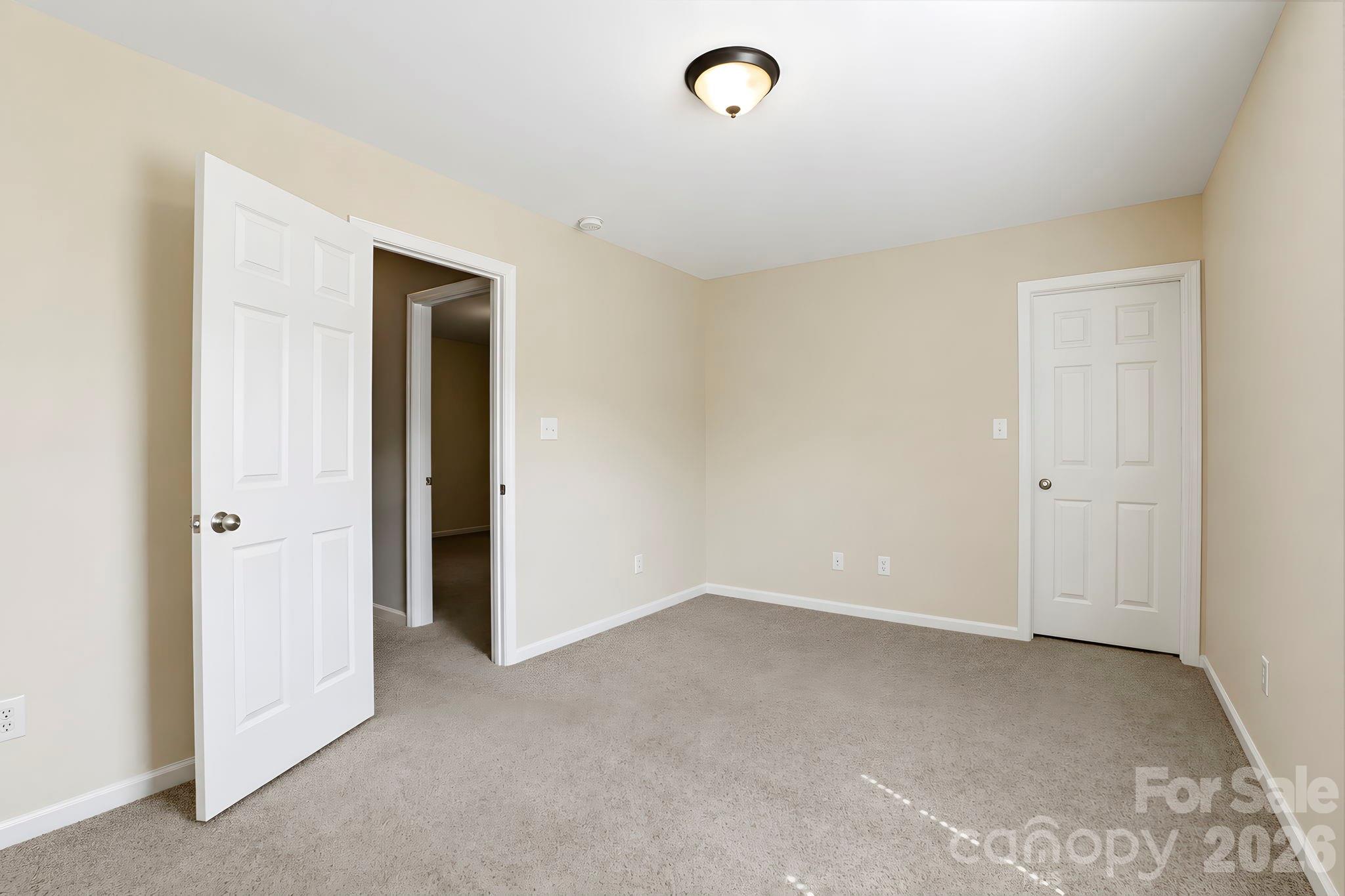 50 Ridgeland Lane — Asheville