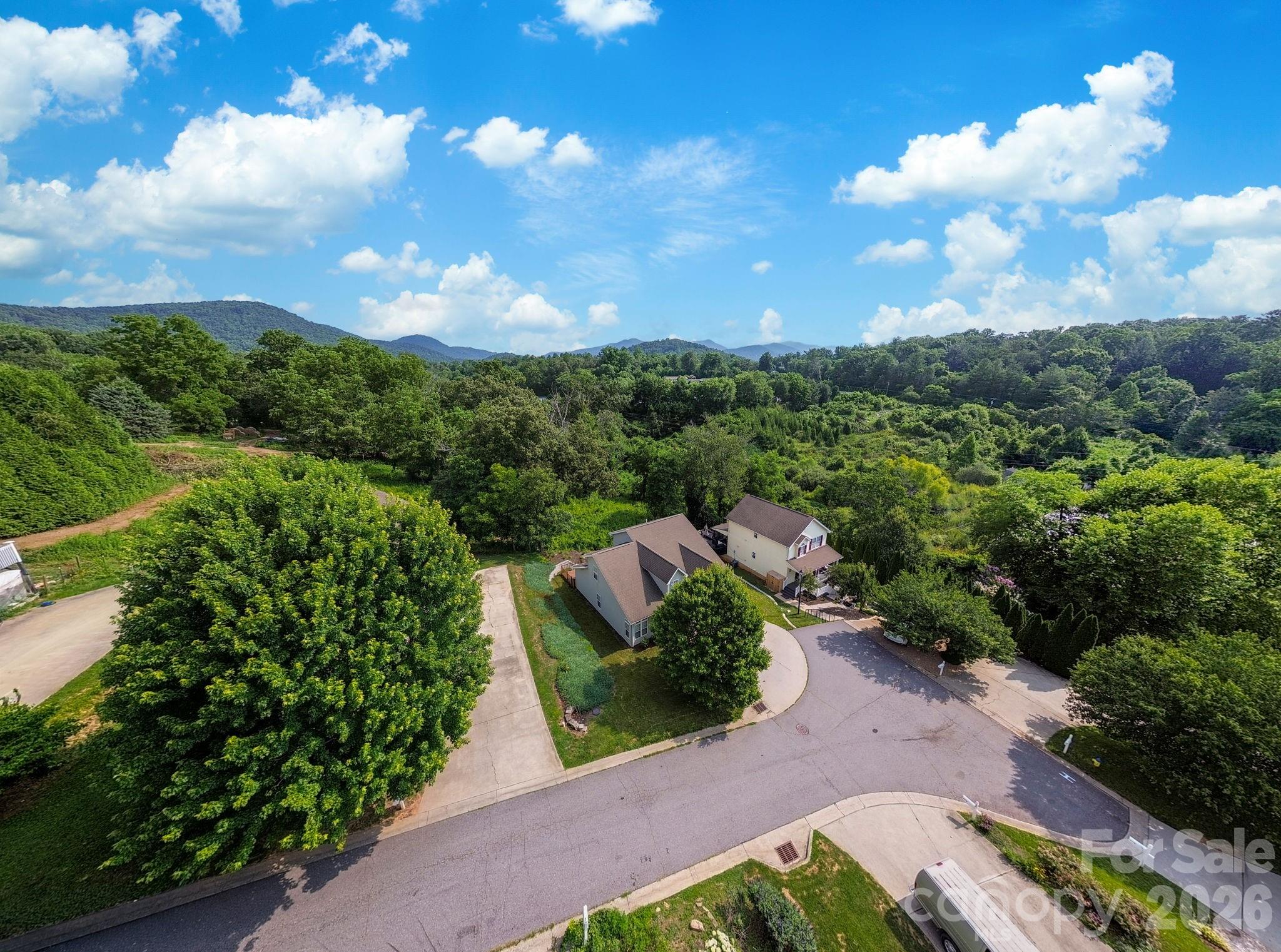 50 Ridgeland Lane — Asheville