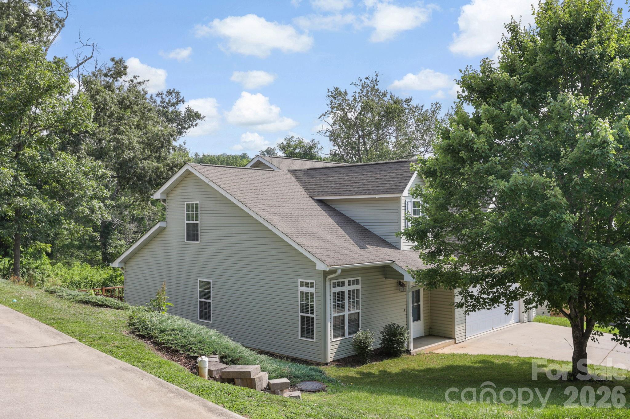 50 Ridgeland Lane — Asheville