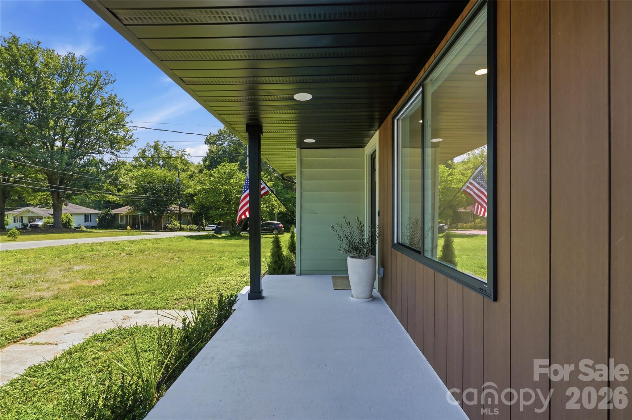 408 Rhyne Street — Stanley