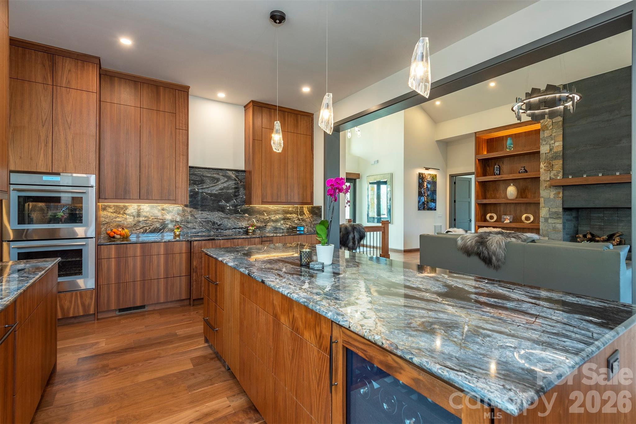 158 Riverbend Forest Drive — Asheville