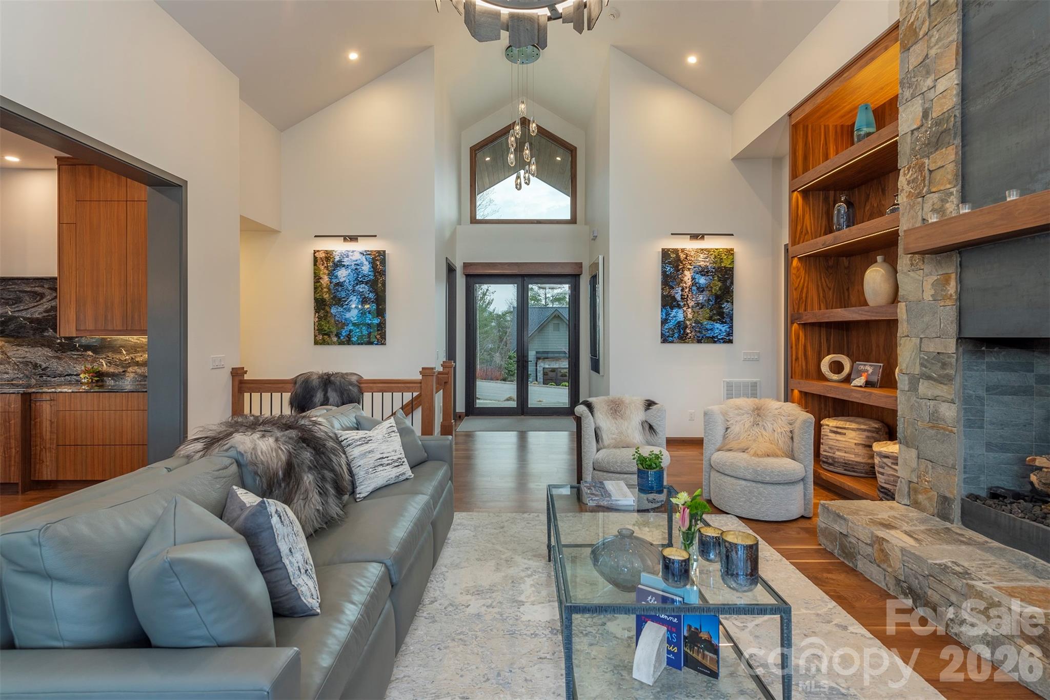 158 Riverbend Forest Drive — Asheville