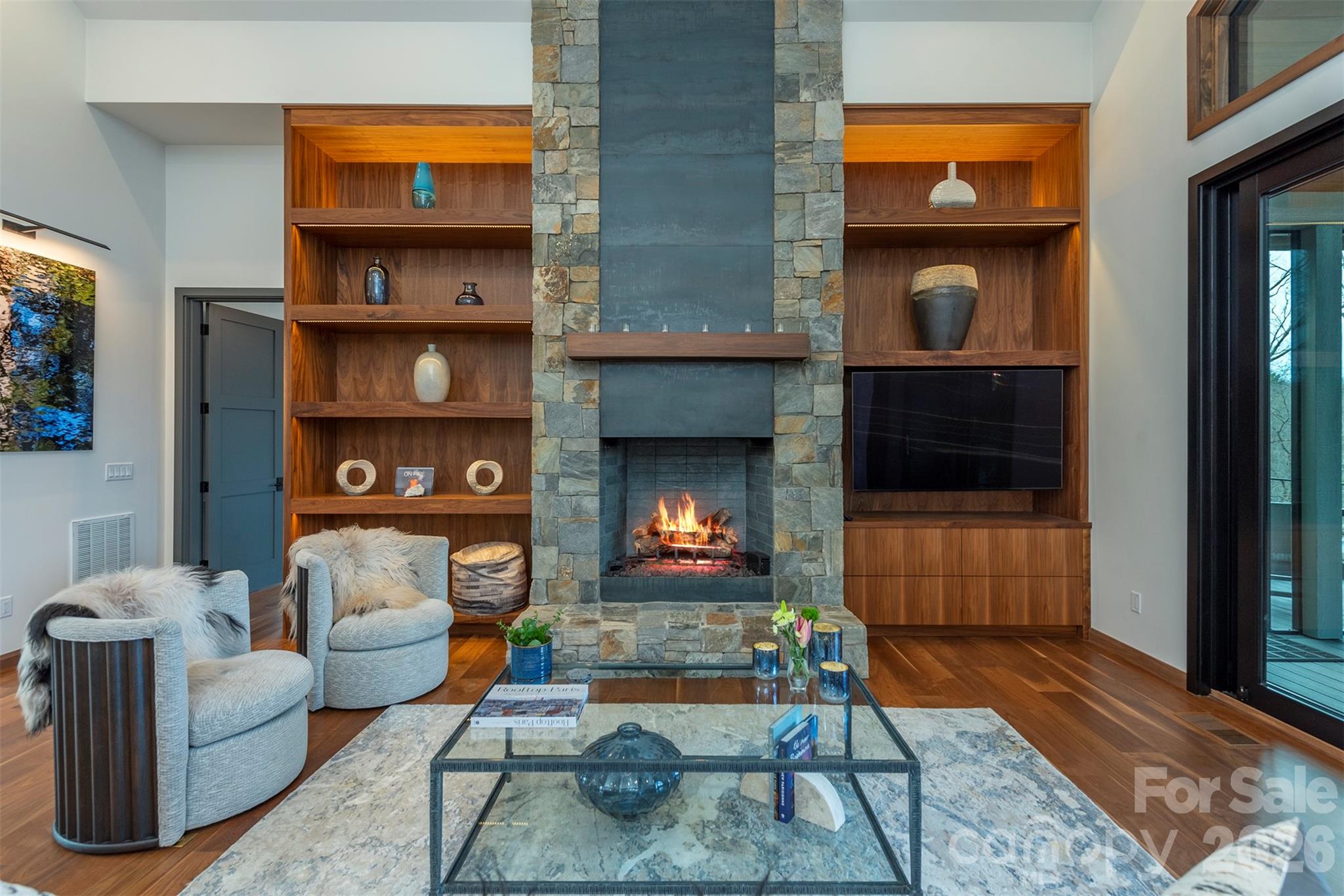 158 Riverbend Forest Drive — Asheville