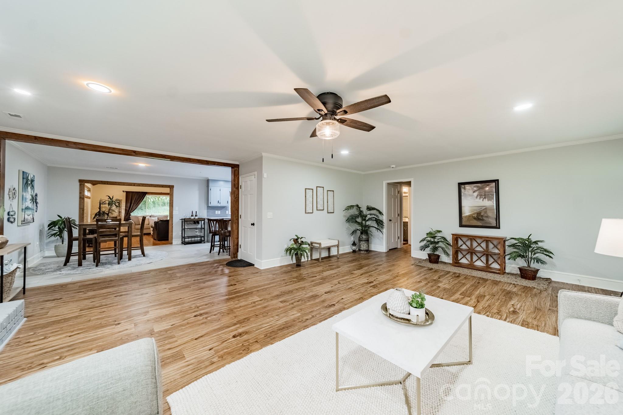 7400 Sample Road — Huntersville