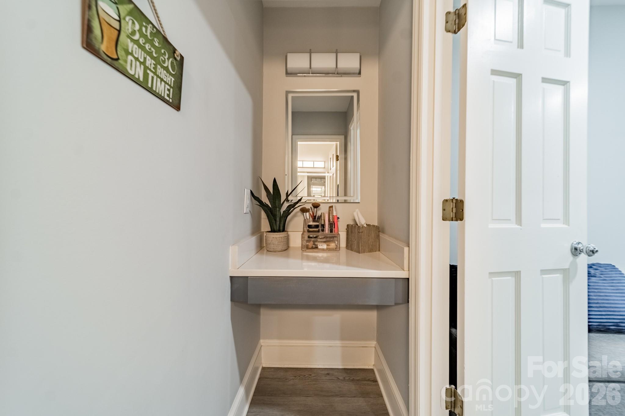 7400 Sample Road — Huntersville
