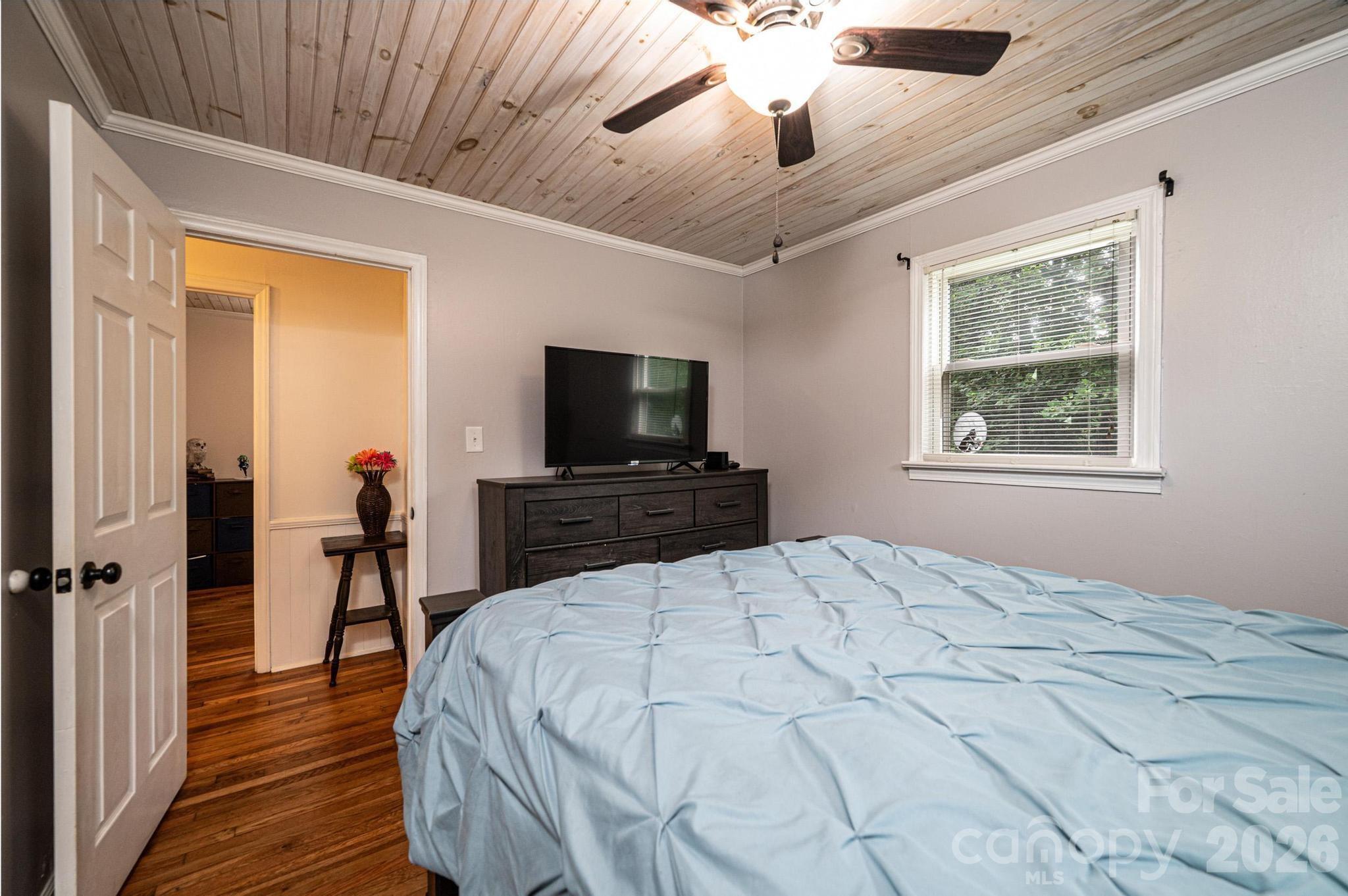 2729 Horseford Road — Lenoir