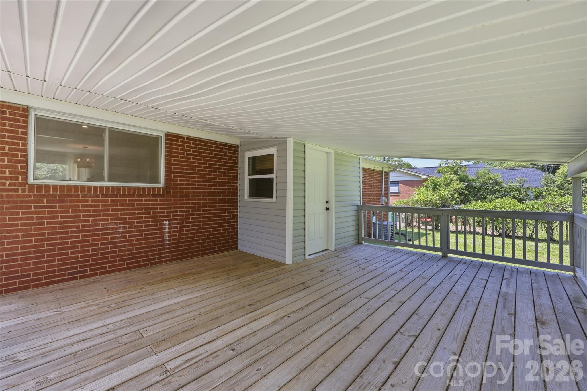 6805 Ellendale Drive — Charlotte