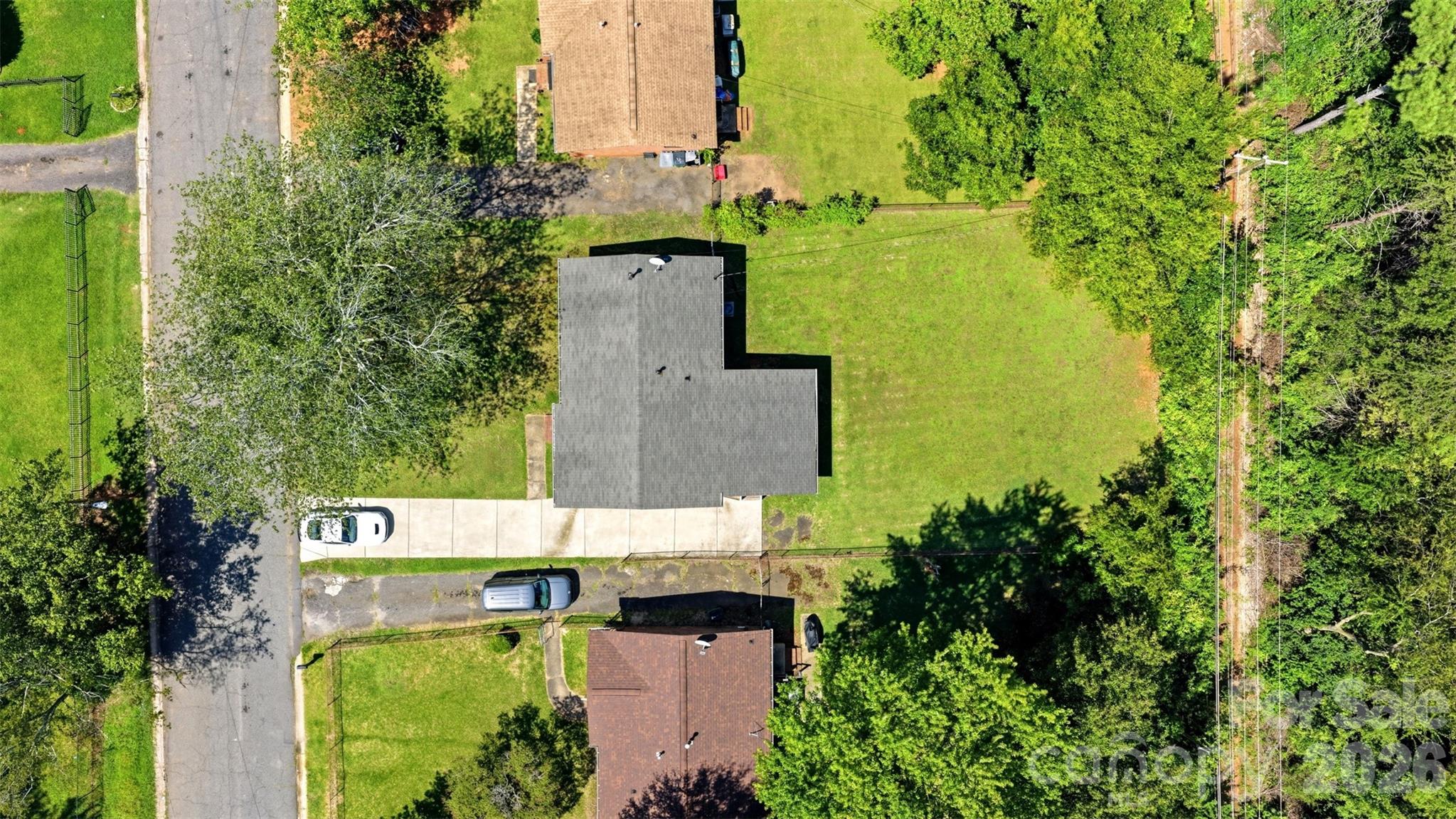 6805 Ellendale Drive — Charlotte