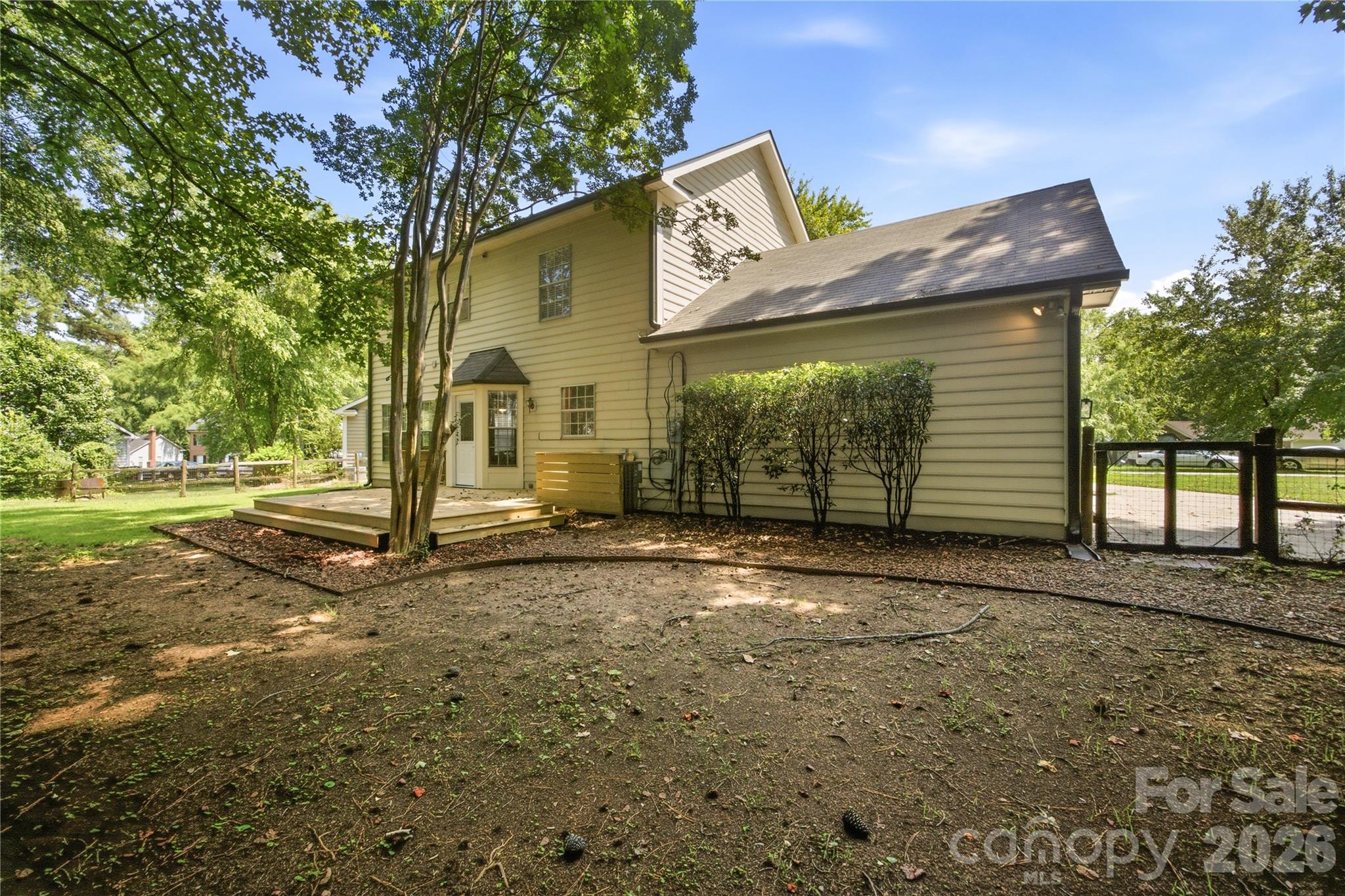 8802 Tarpan Court — Charlotte