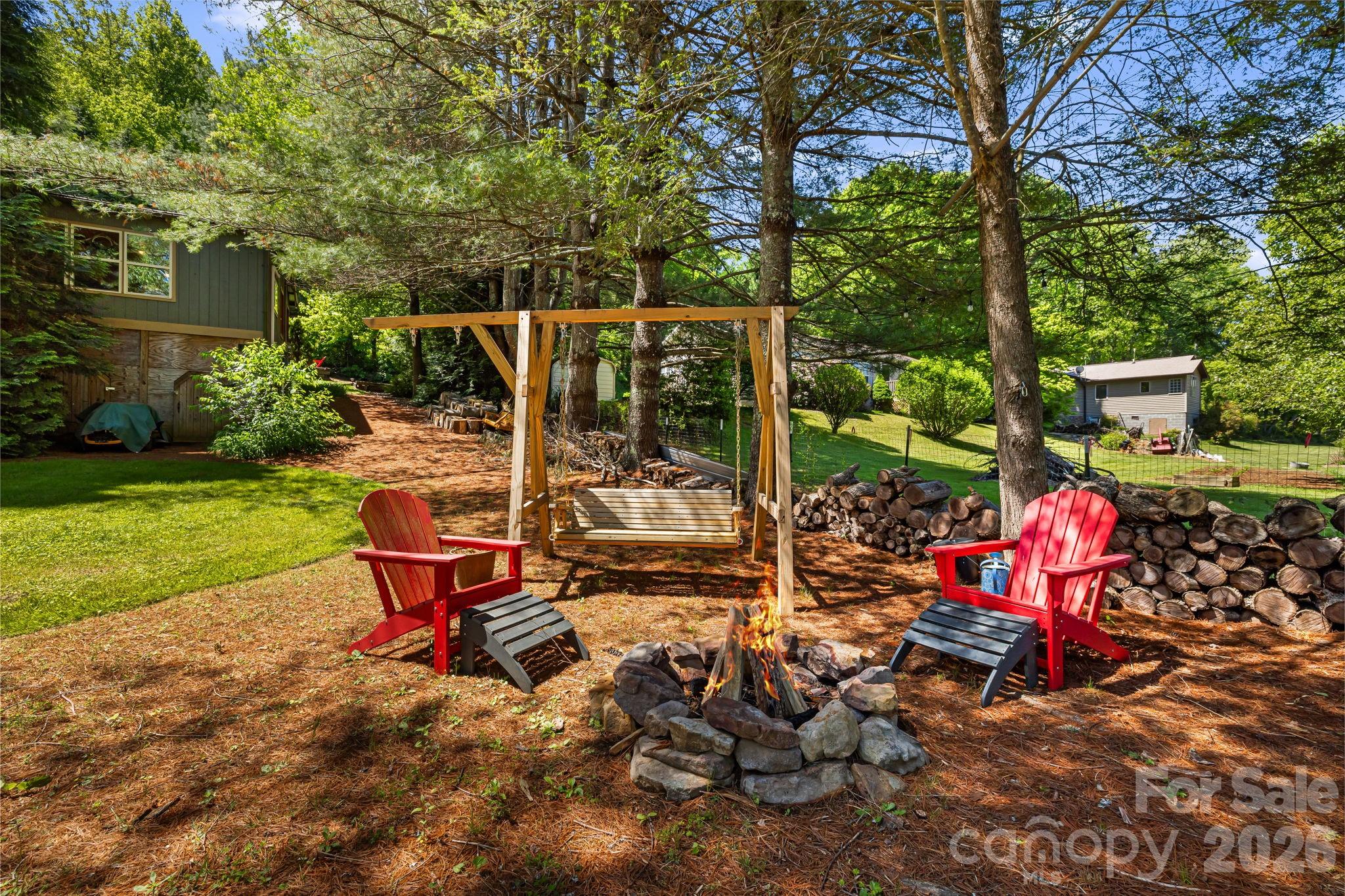 107  111 Hougie Heaven Lane — Franklin