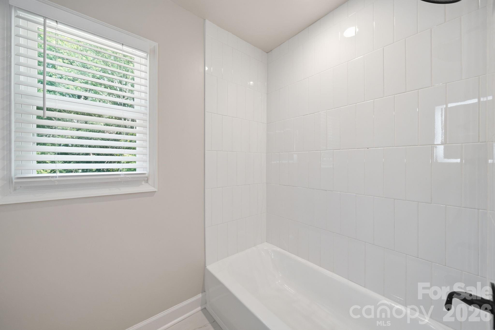 6319 Thermal Road — Charlotte