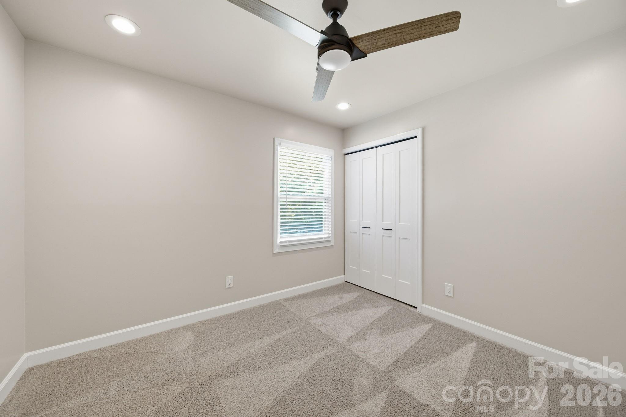 6319 Thermal Road — Charlotte