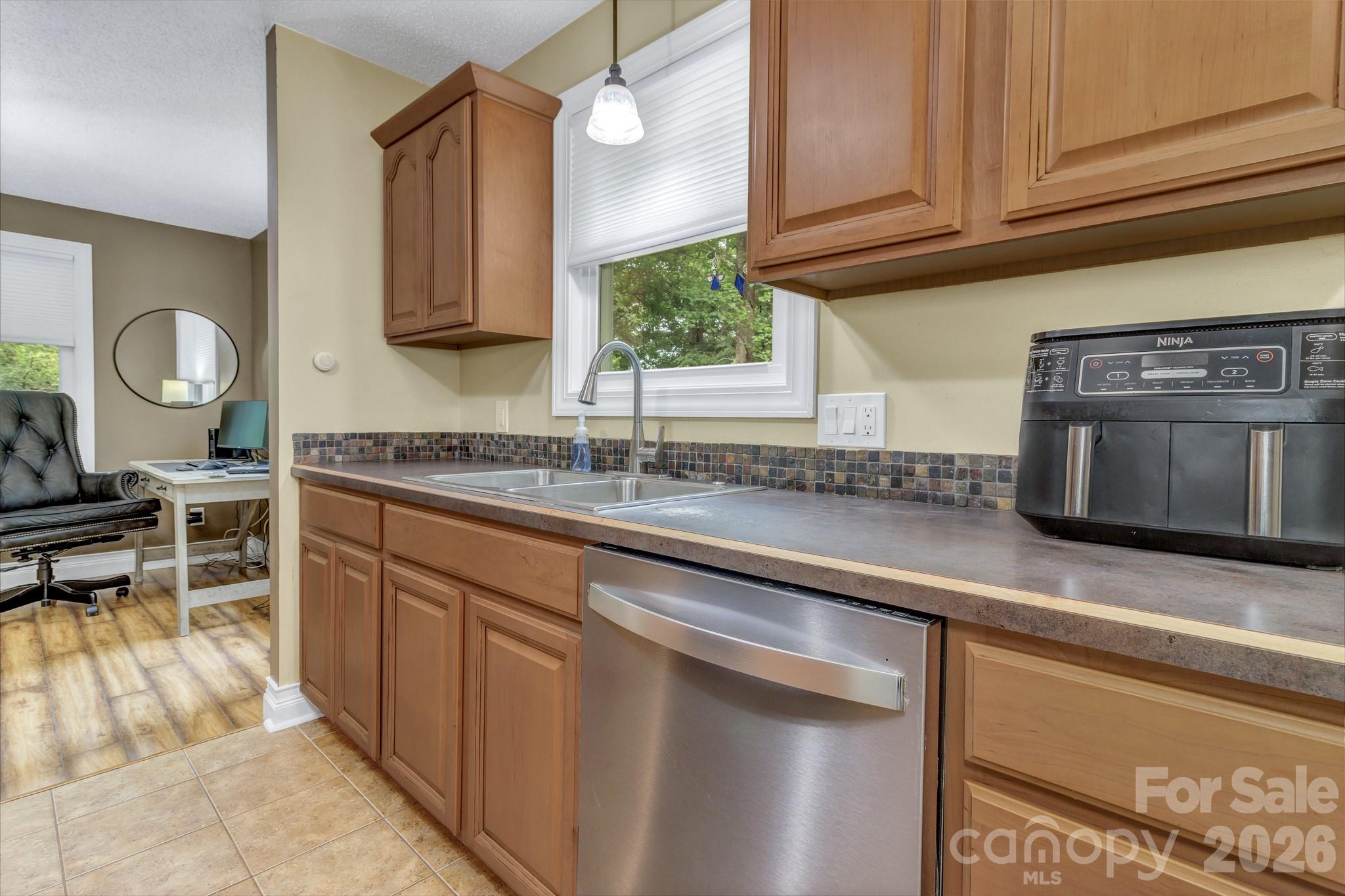 18 Mctindal Circle — Asheville
