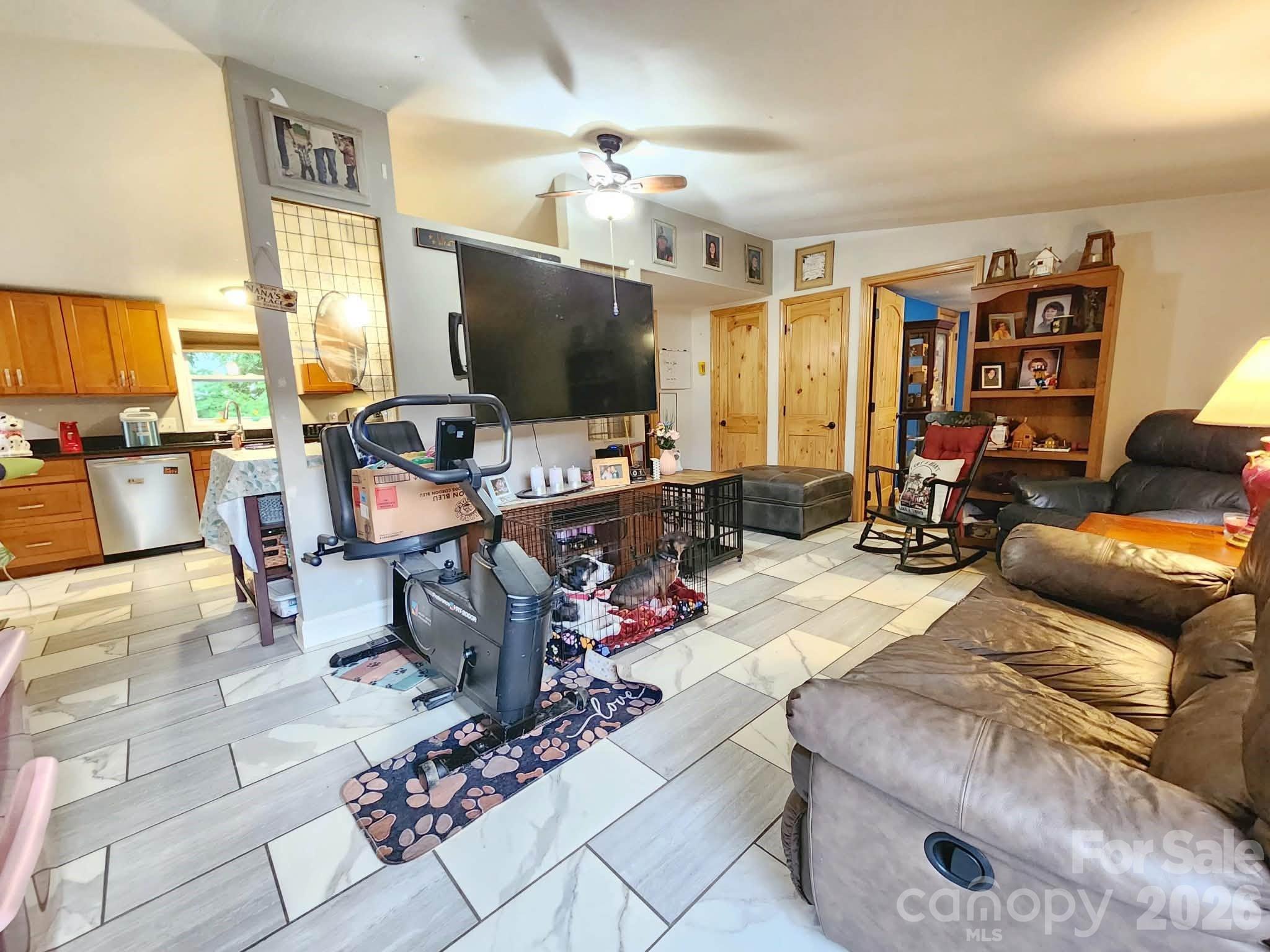 345 Hyatt Street — Waynesville