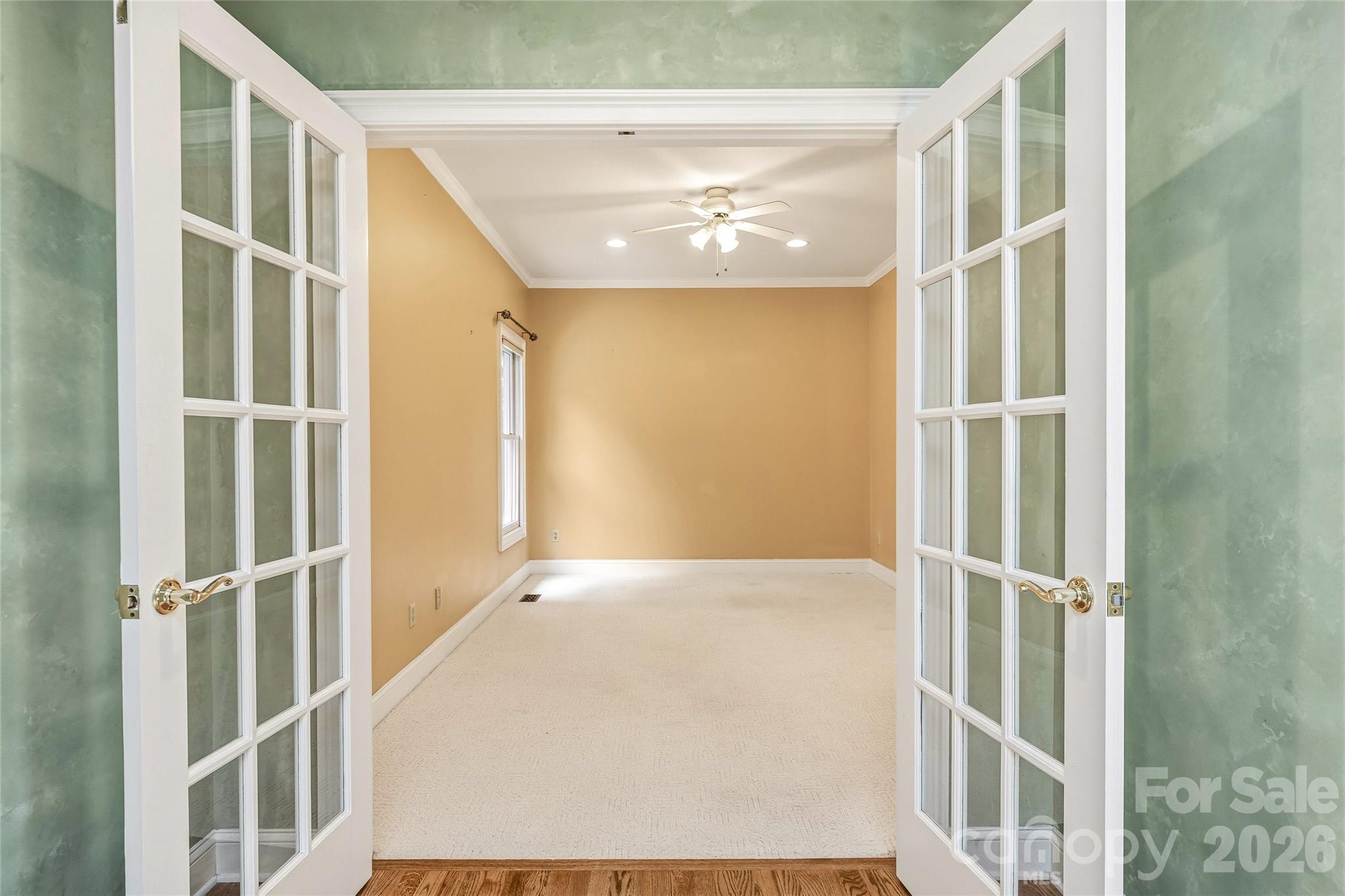200 Teaberry Lane — Hendersonville
