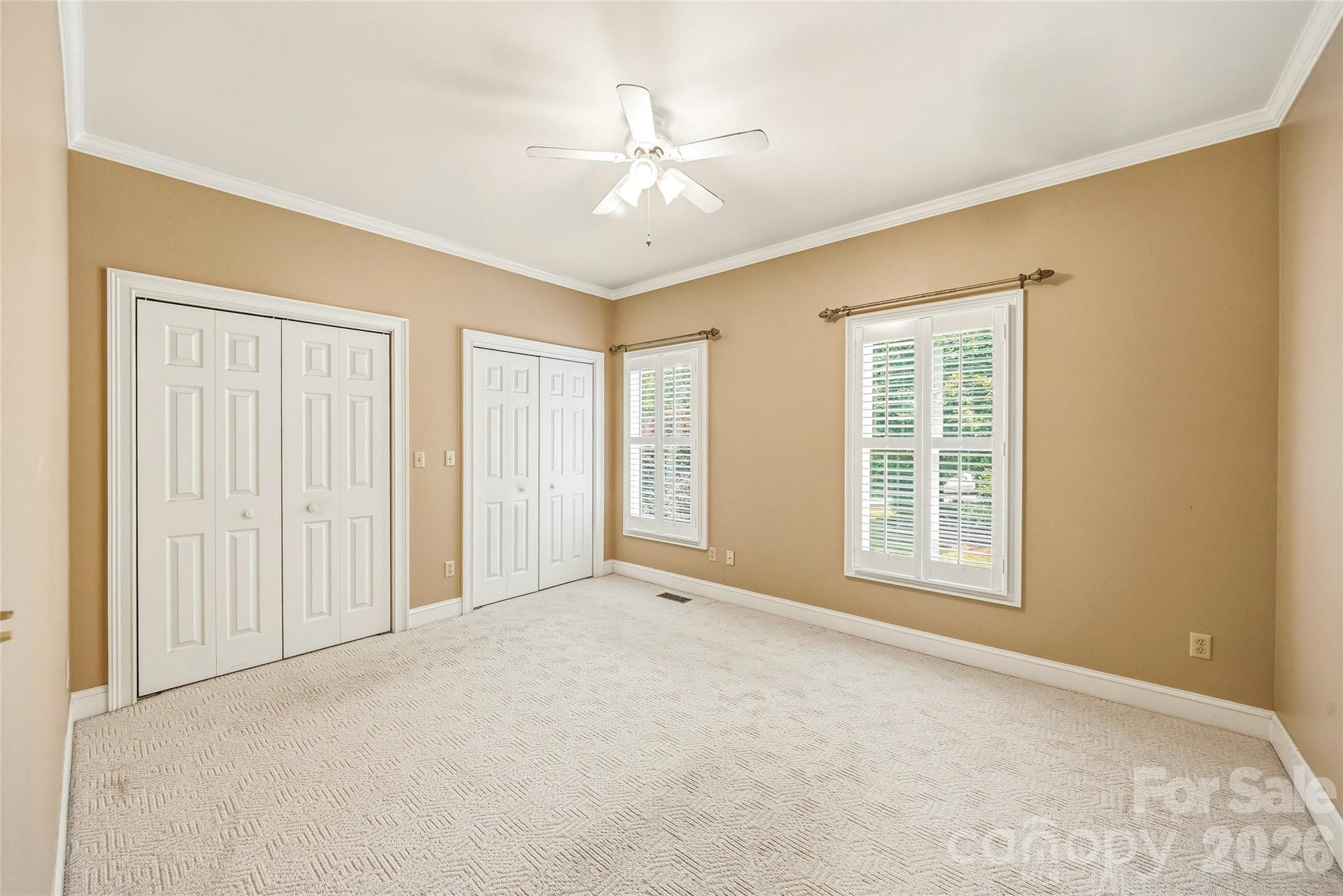 200 Teaberry Lane — Hendersonville