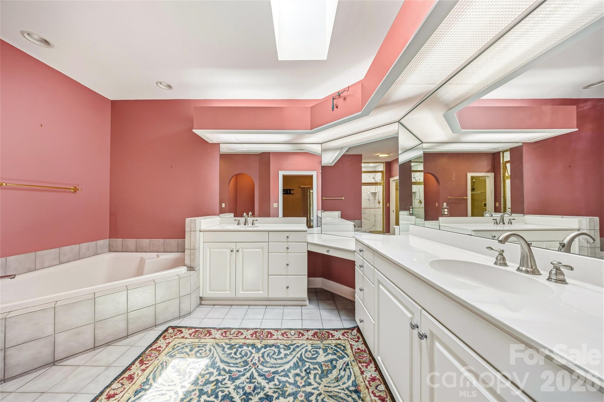 200 Teaberry Lane — Hendersonville